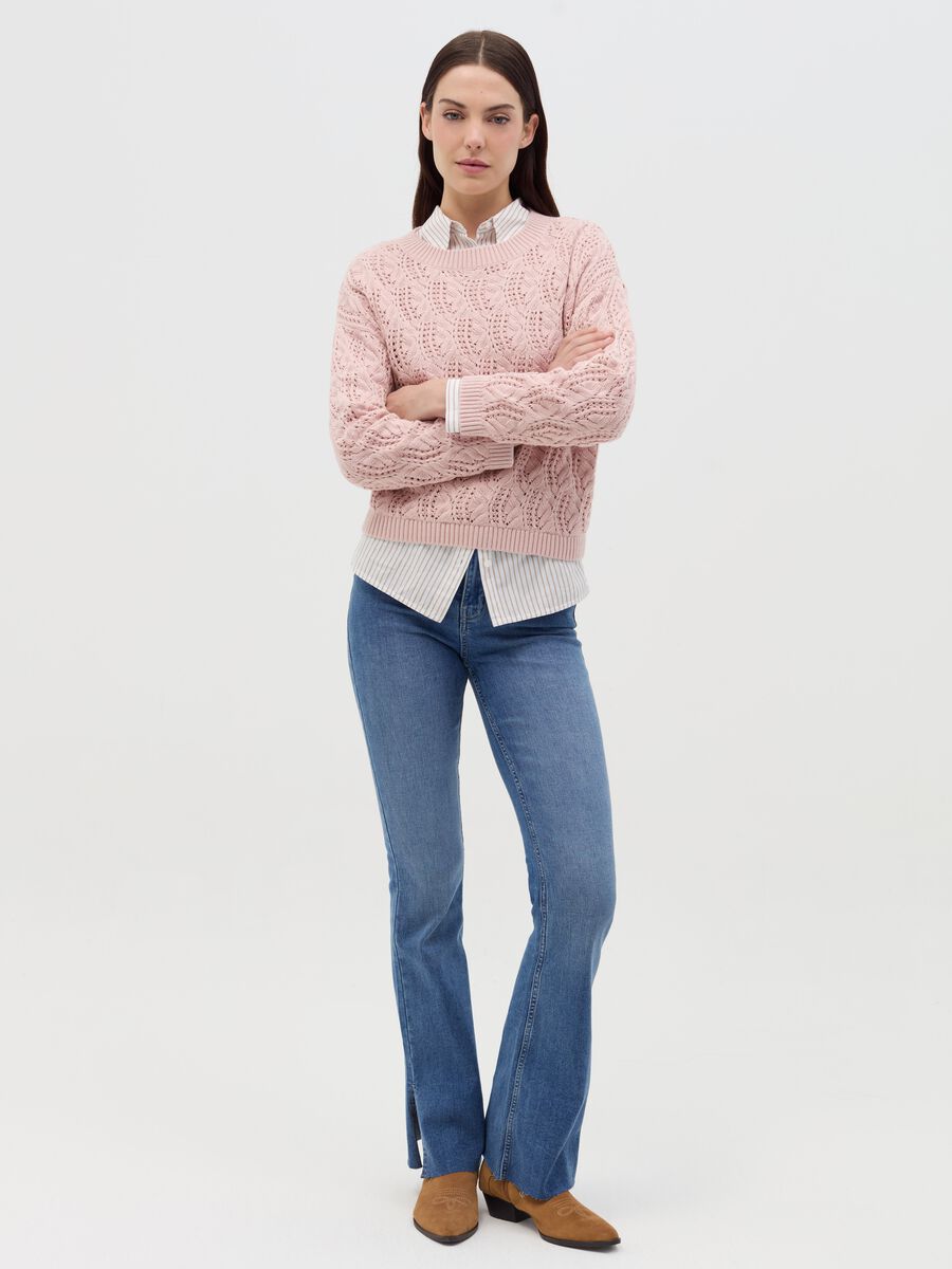 Crochet pullover with round neck_1