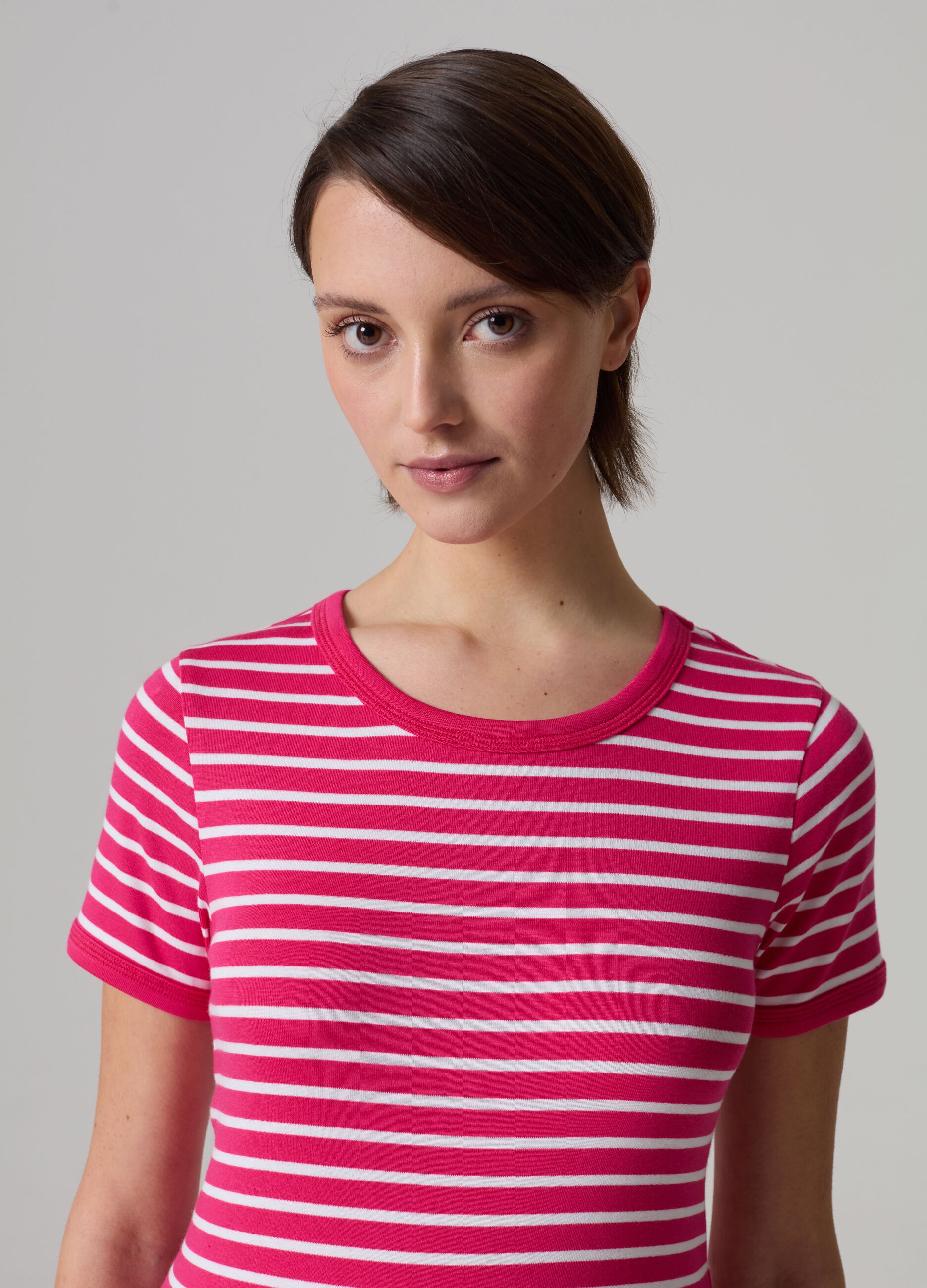 T-shirt a righe in cotone stretch