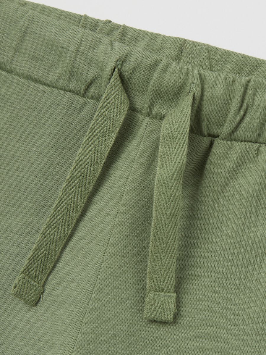 White and green set in cotton with puppy print_3