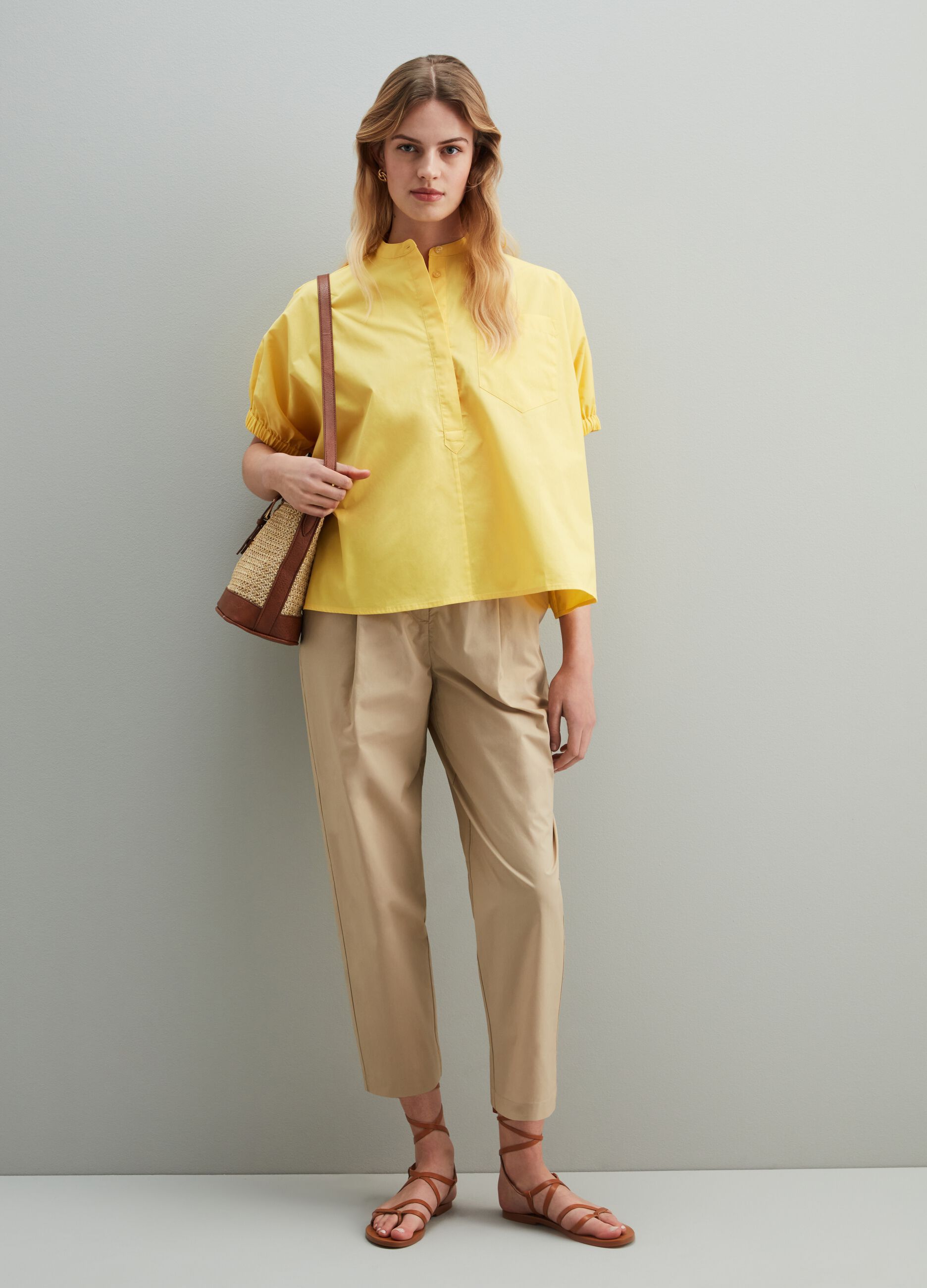 High-waisted cotton trousers