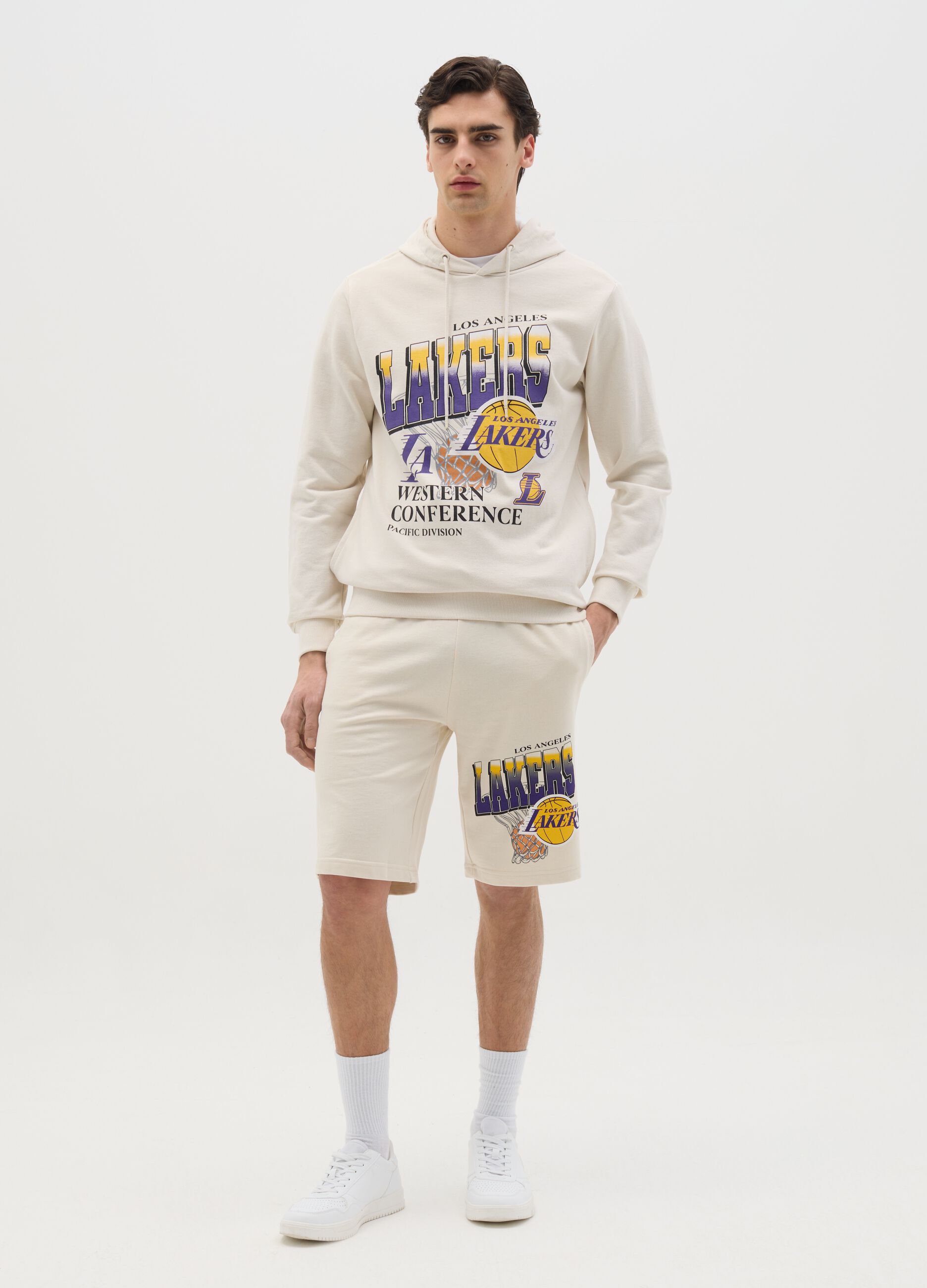 White NBA Los Angeles Lakers sweatshirt with hood