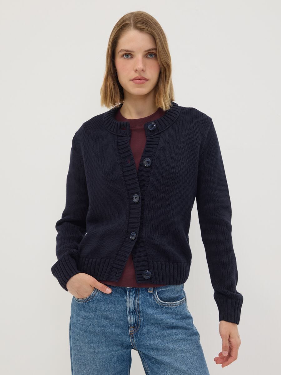 Cardigan blu in puro cotone con girocollo e bottoni regular fit_1