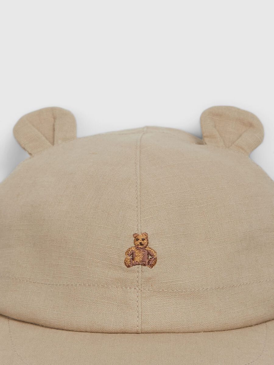 Linen and cotton hat with teddy bear embroidery_2