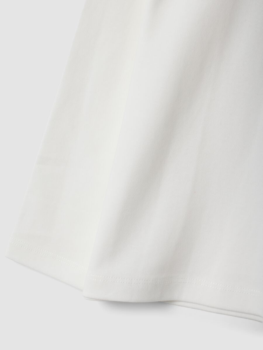 White crew-neck T-shirt in pure organic cotton_3