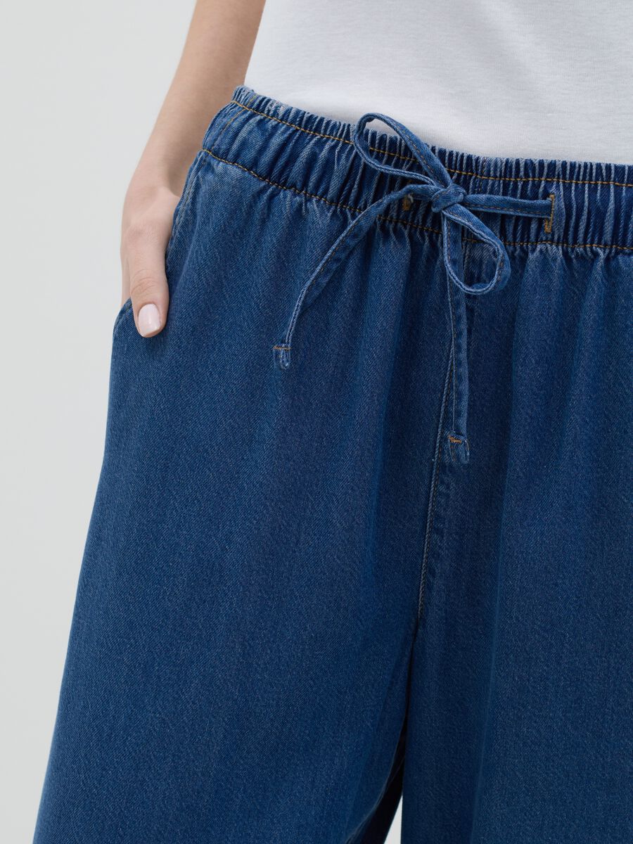 Blue relaxed-fit fluid trousers with denim effect_2
