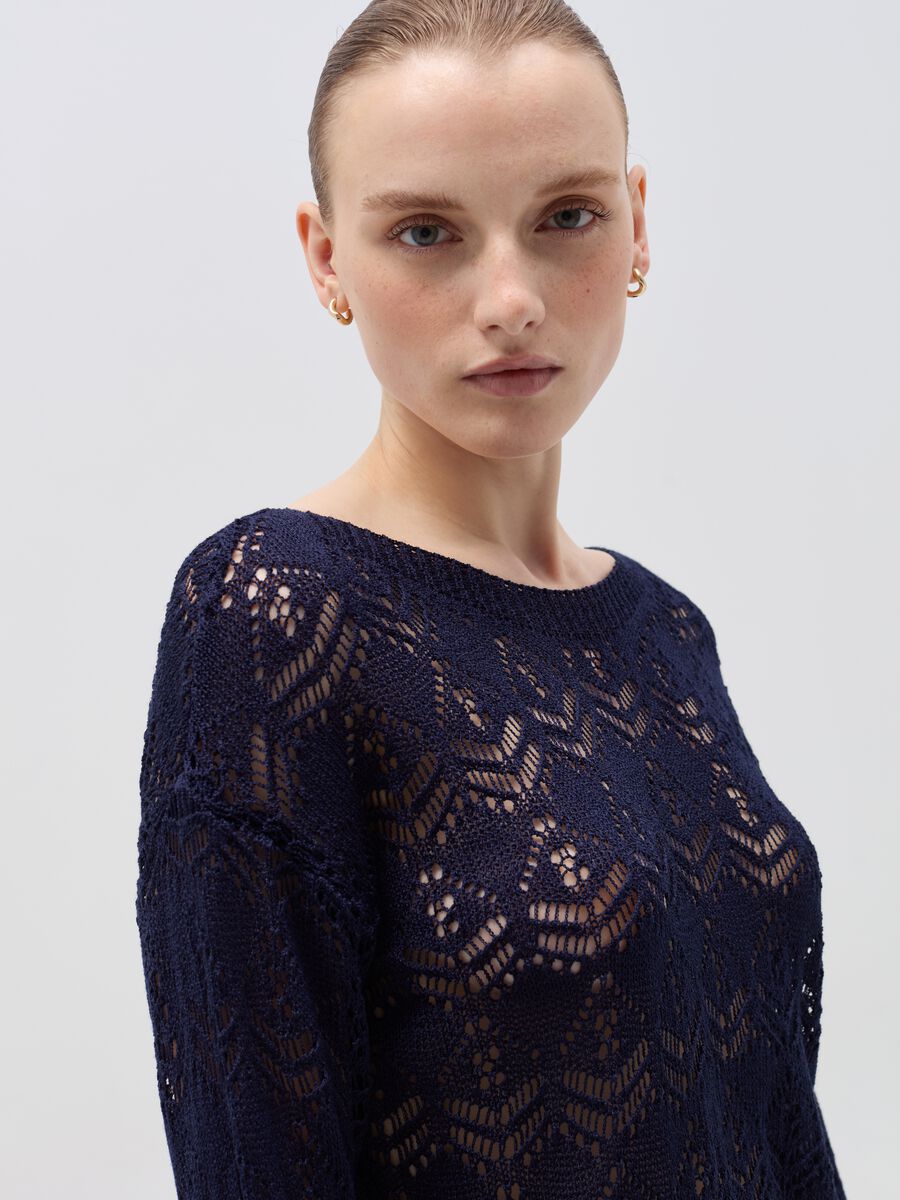 Pullover with openwork geometric weave_1