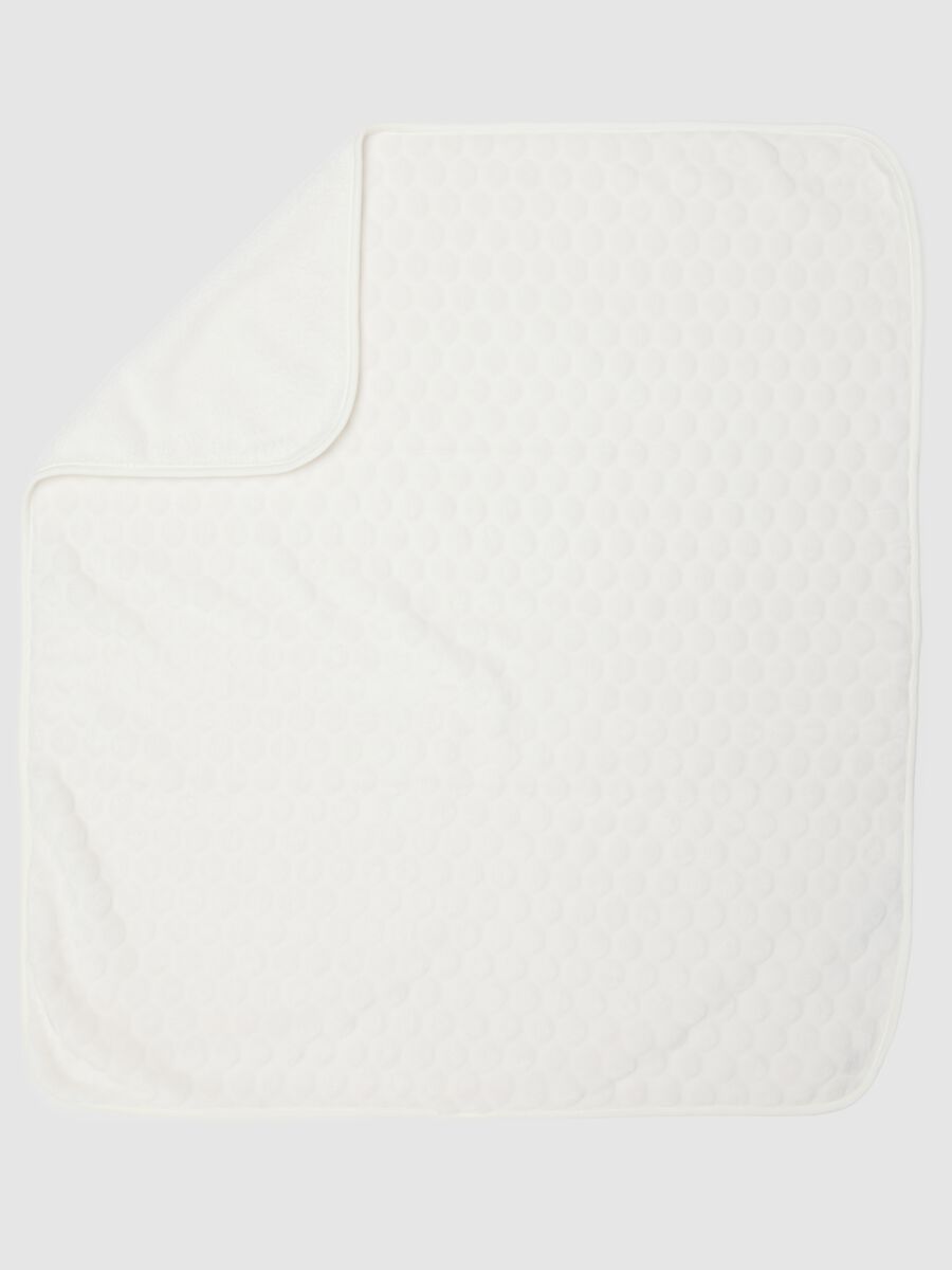 White regular fit crib cover_1