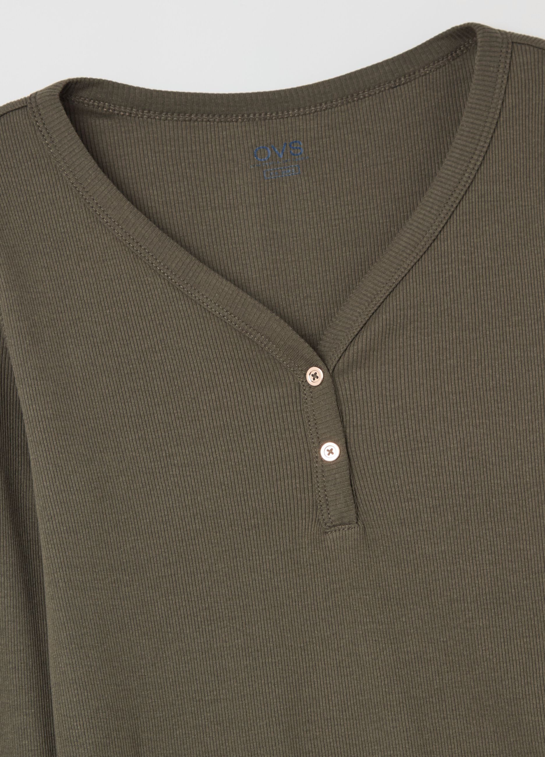 Ribbed t-shirt with granddad collar