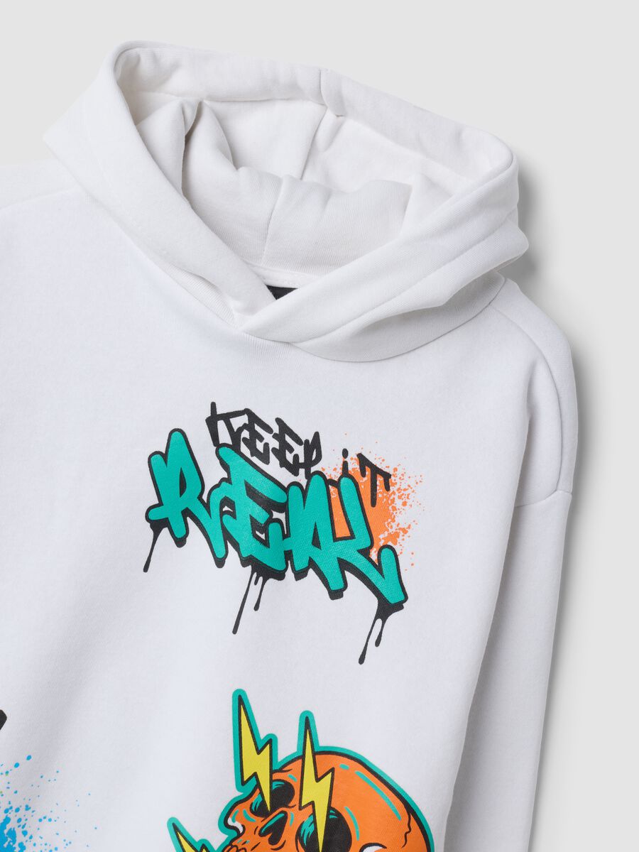 Felpa bianca con cappuccio in misto cotone con stampa graffiti_2
