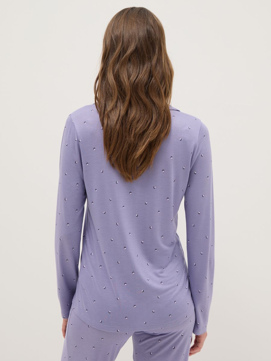 Purple pure viscose pyjamas with V-neck and prints, regular fit_2