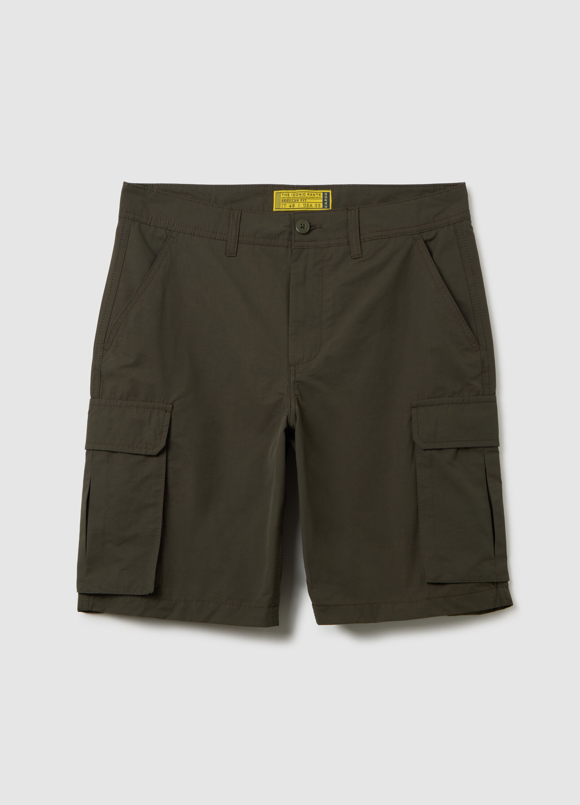 Men's regular fit green cotton blend Bermuda shorts