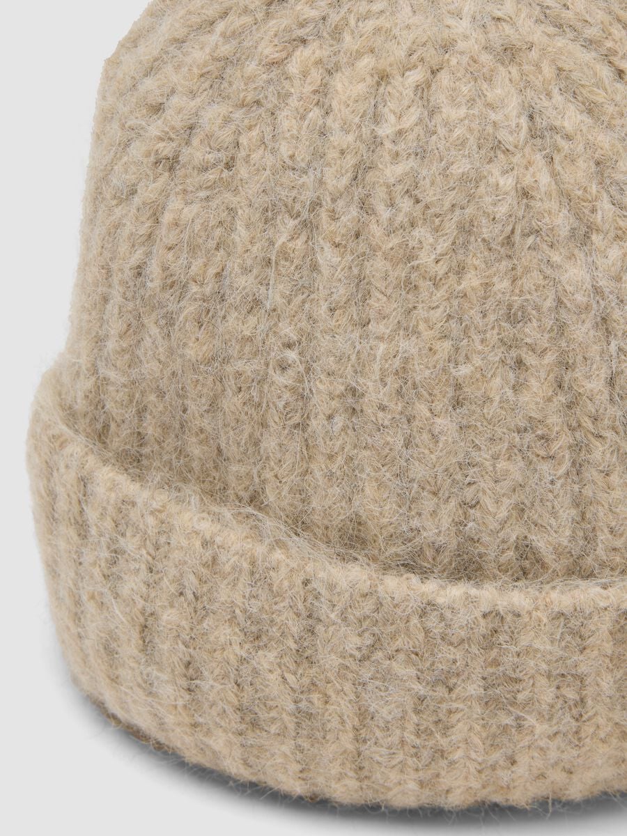 Beige ribbed stretch wool beanie_2