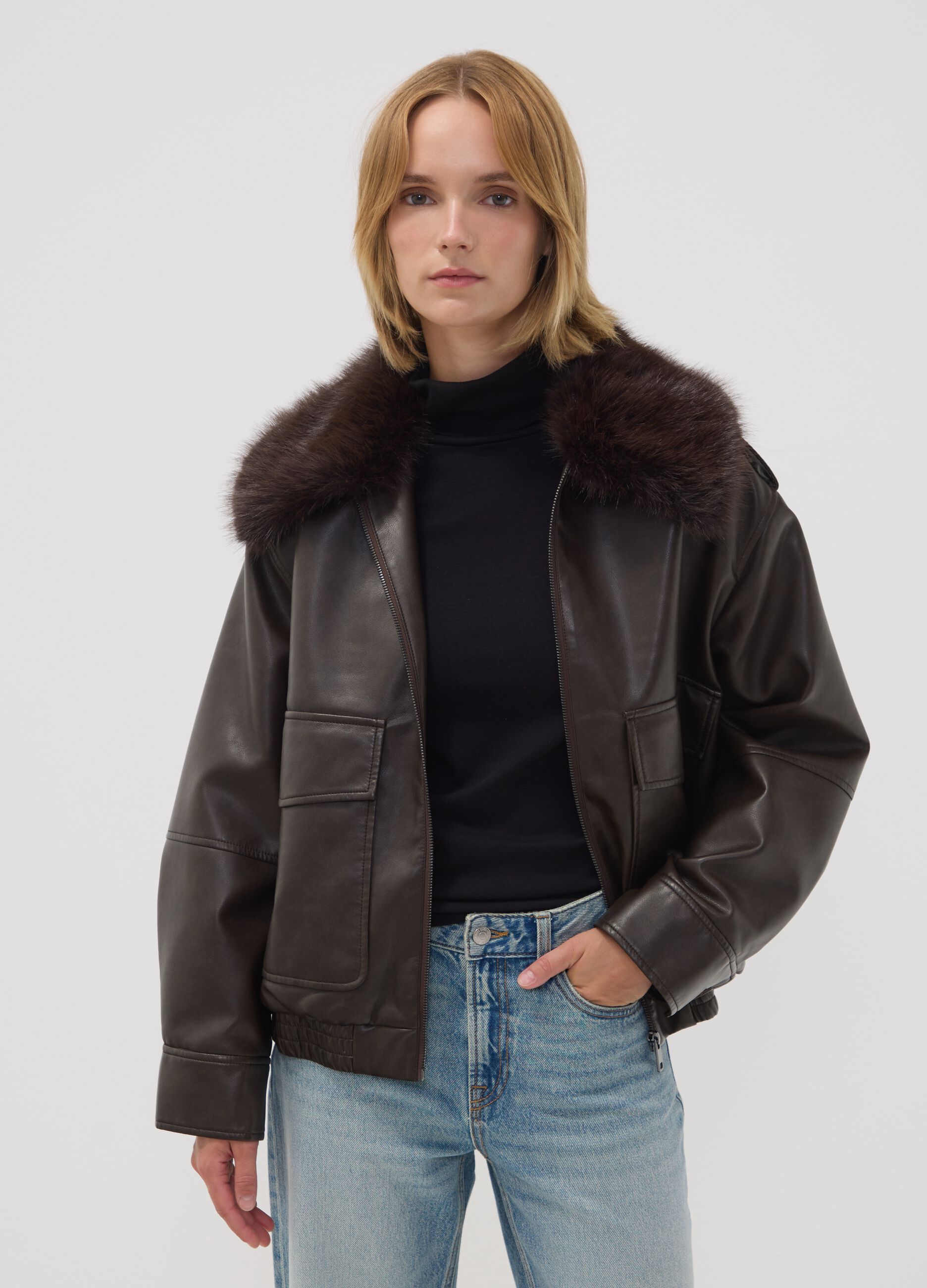 Brown viscose-blend parka with contrasting collar