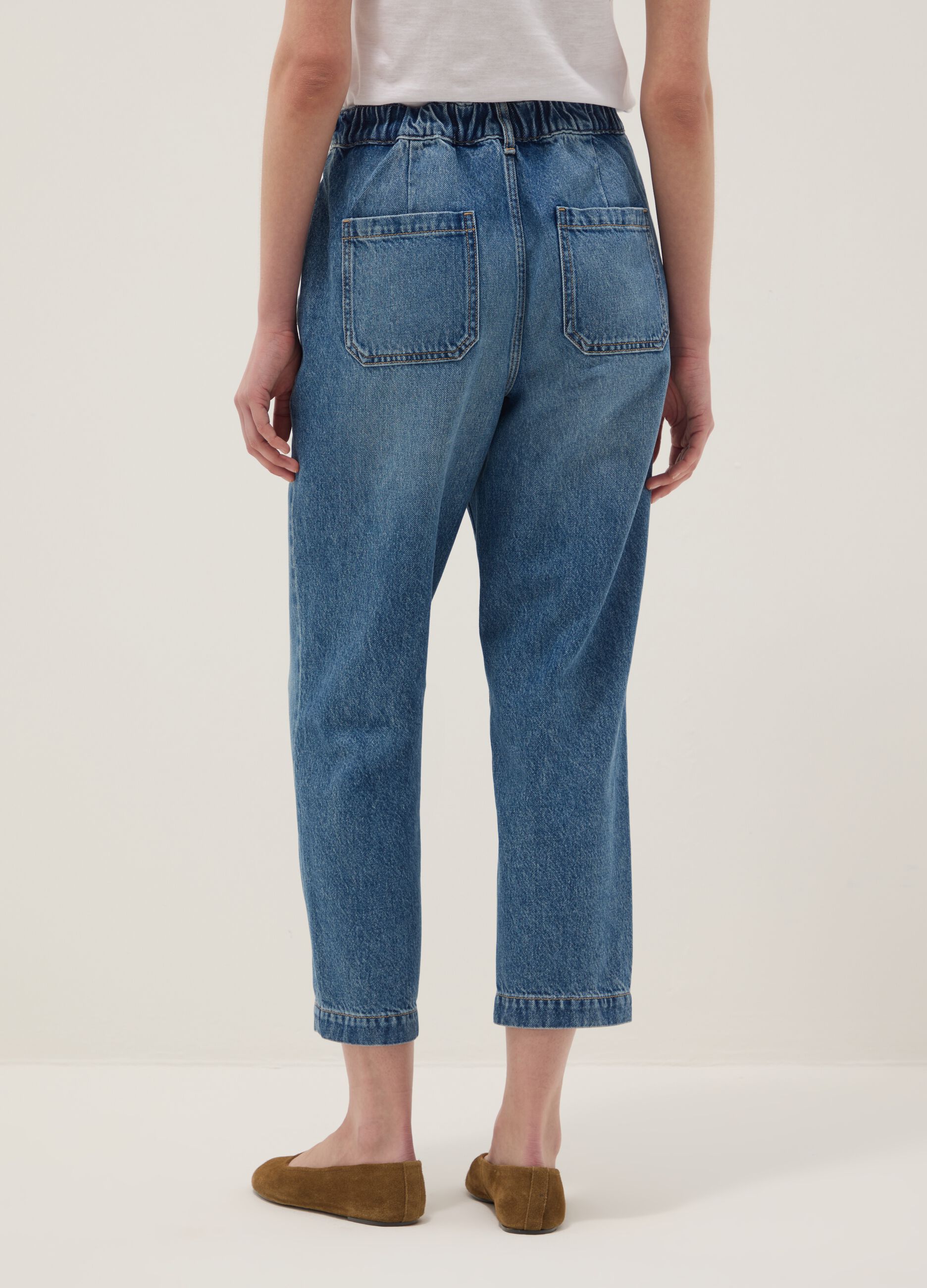 Light blue pure cotton denim carrot-fit jeans