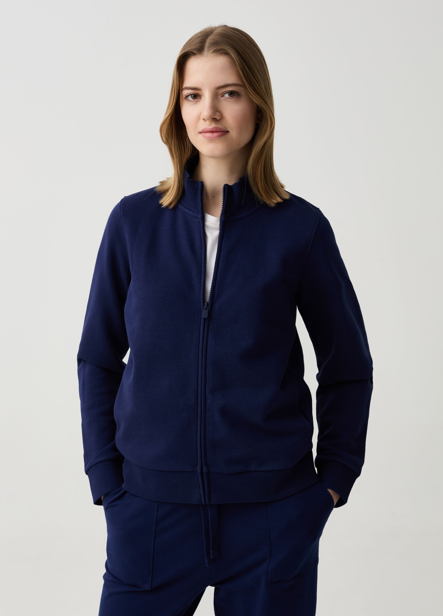 Full-zip Essential in felpa a collo alto