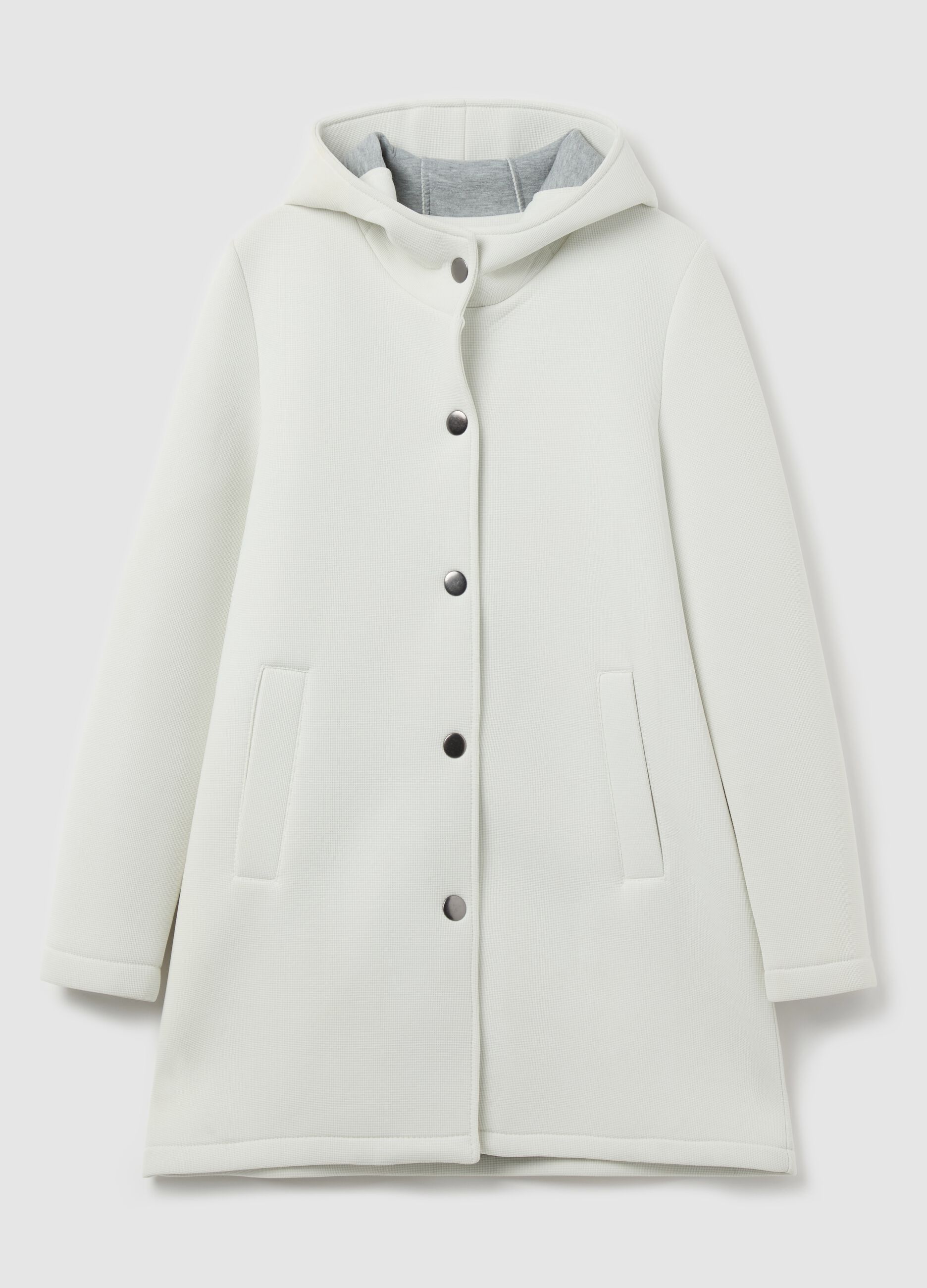 Hooded coat with buttons