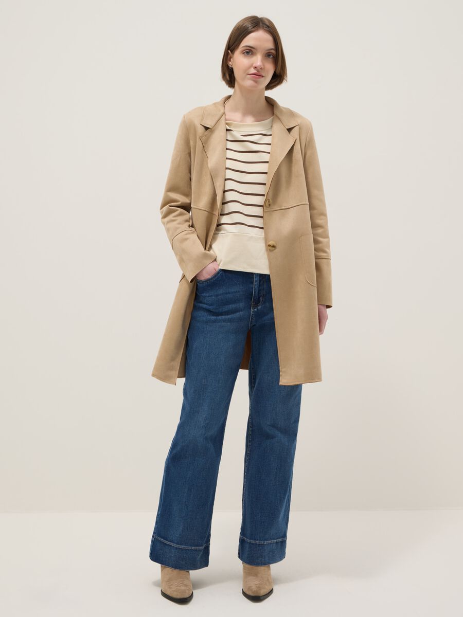 Regular fit beige lightweight jacket with large pockets_2