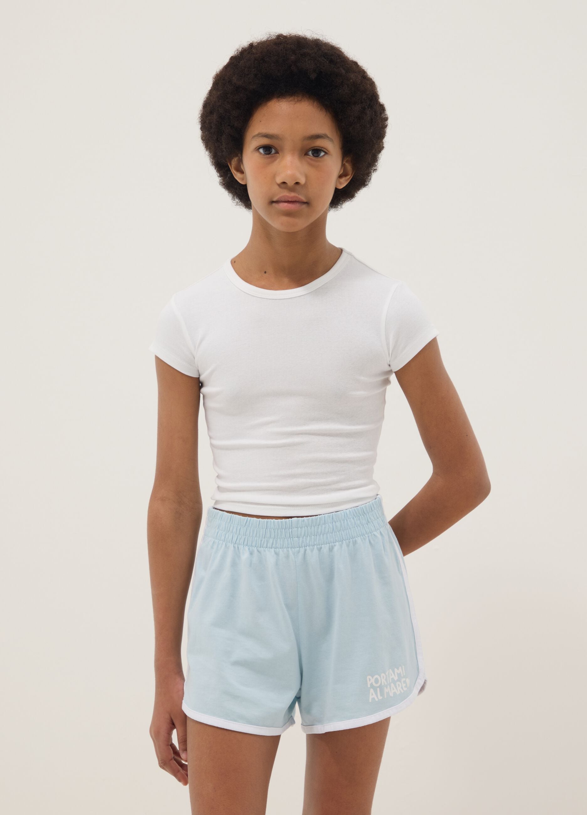 Girls&rsquo; white fitted stretch cotton T-shirt