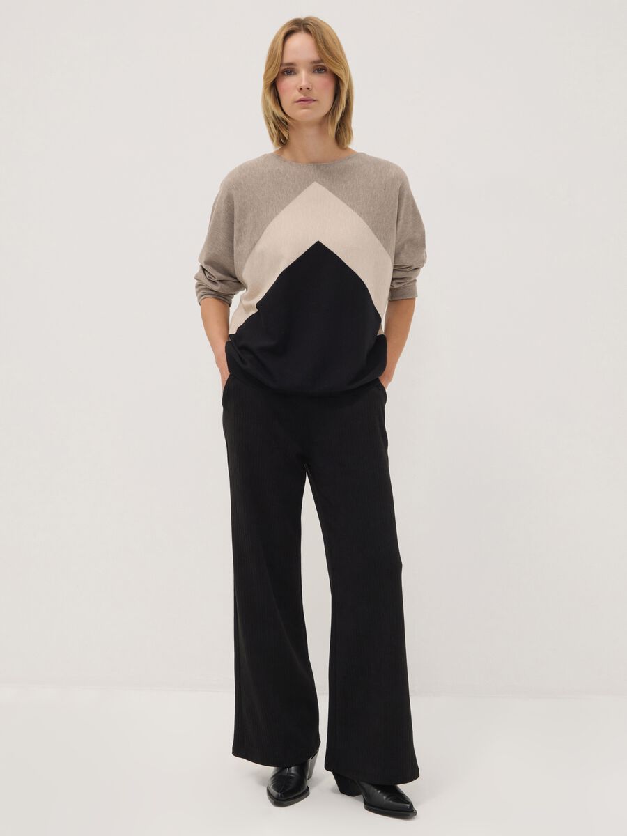 Multicolour viscose-blend jumper with contrast pattern, regular fit_2