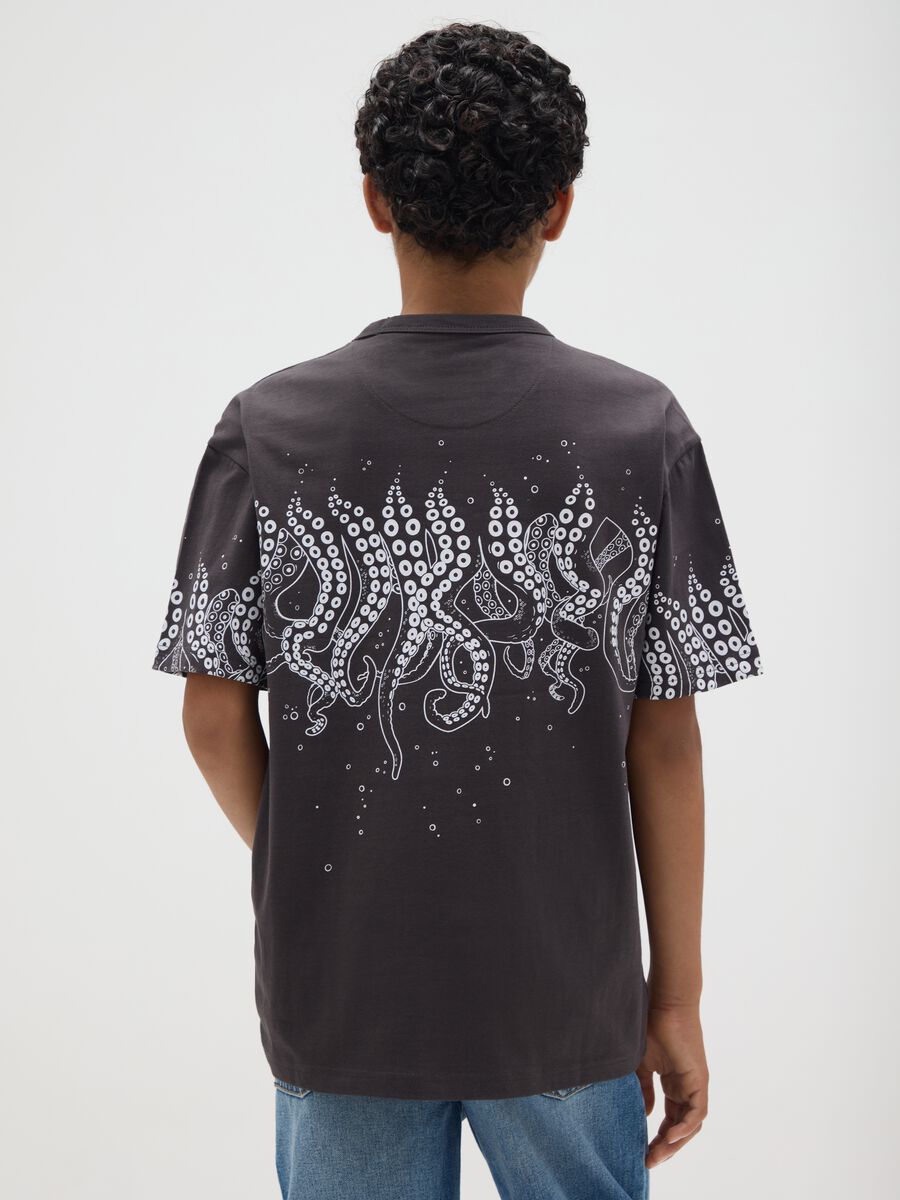 Cotton T-shirt with "Deep" octopus print_1
