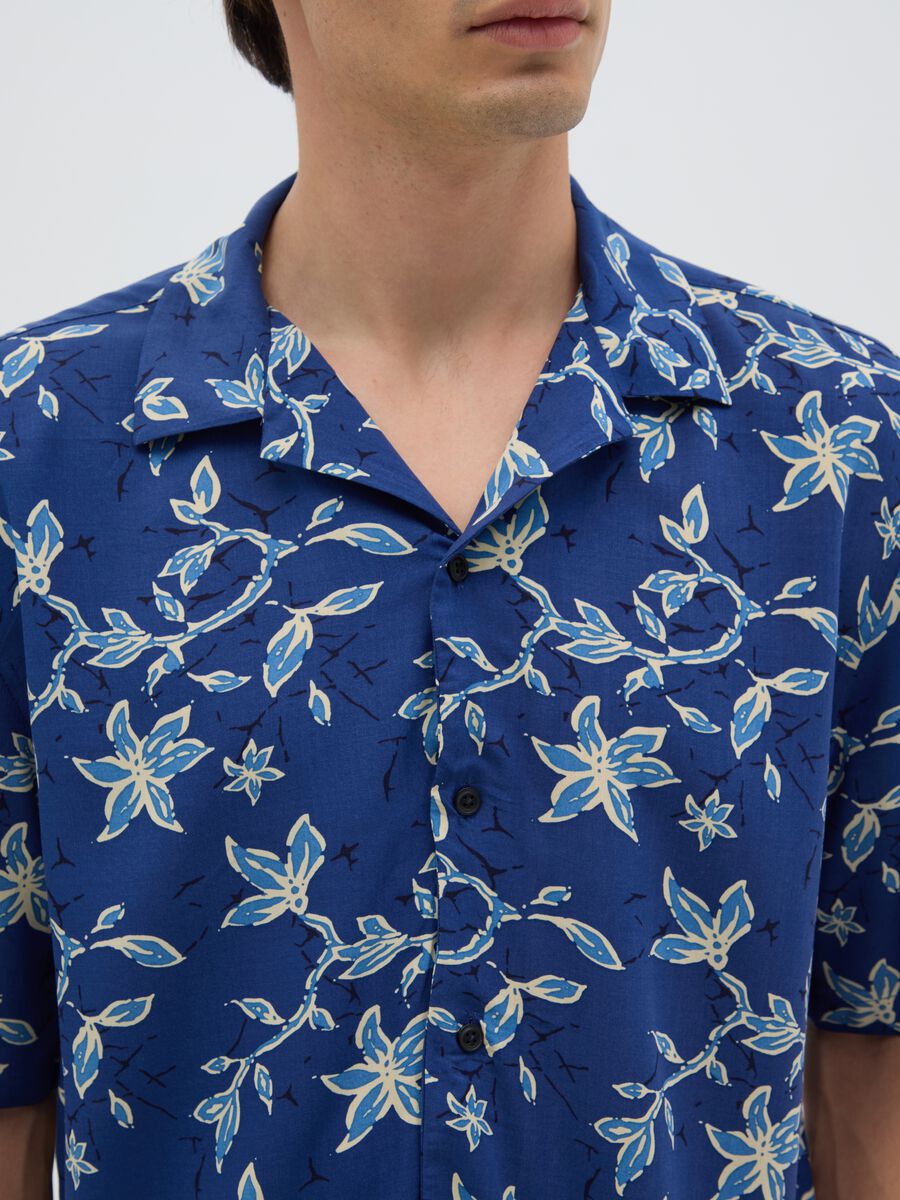 Men's Multicolour Over Fit Shirt_2
