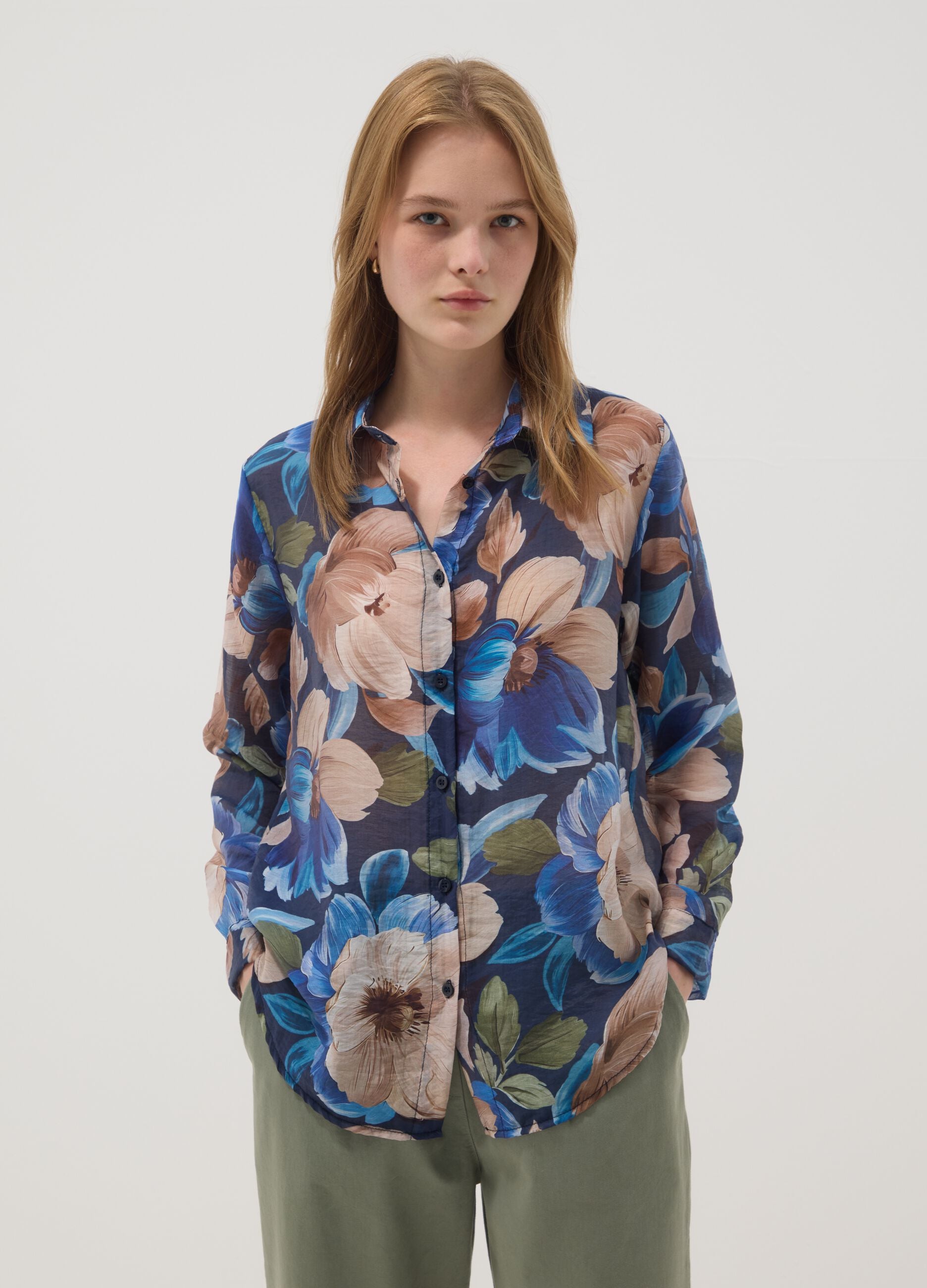 Blue lyocell-blend shirt with floral print