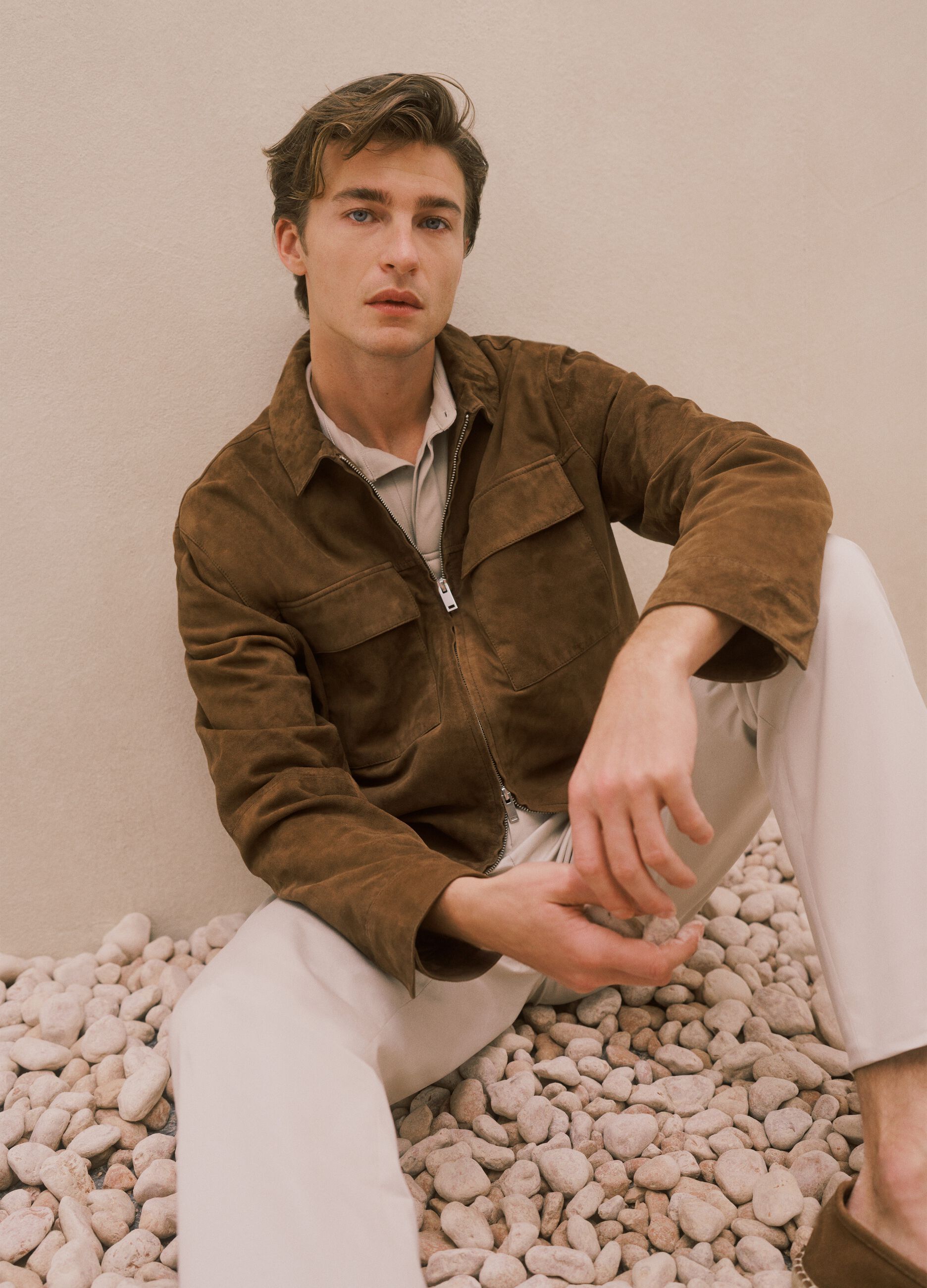 Light brown genuine leather jacket regular fit with full zip