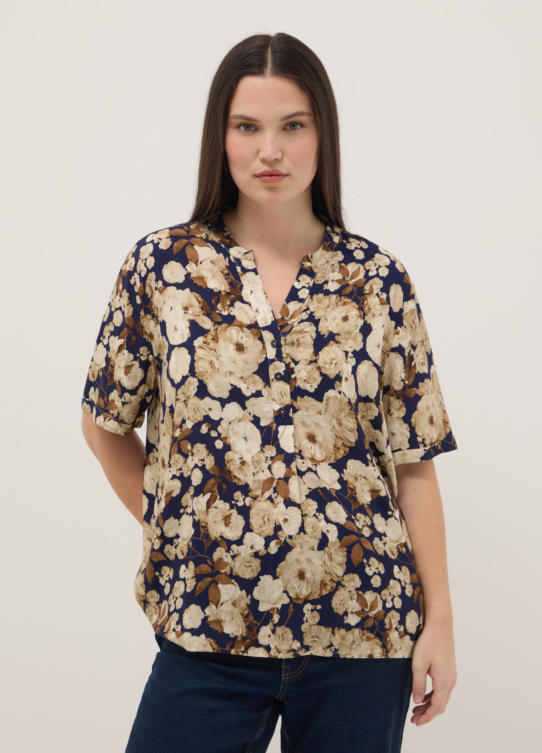 Multicolour pure viscose floral design regular fit shirt