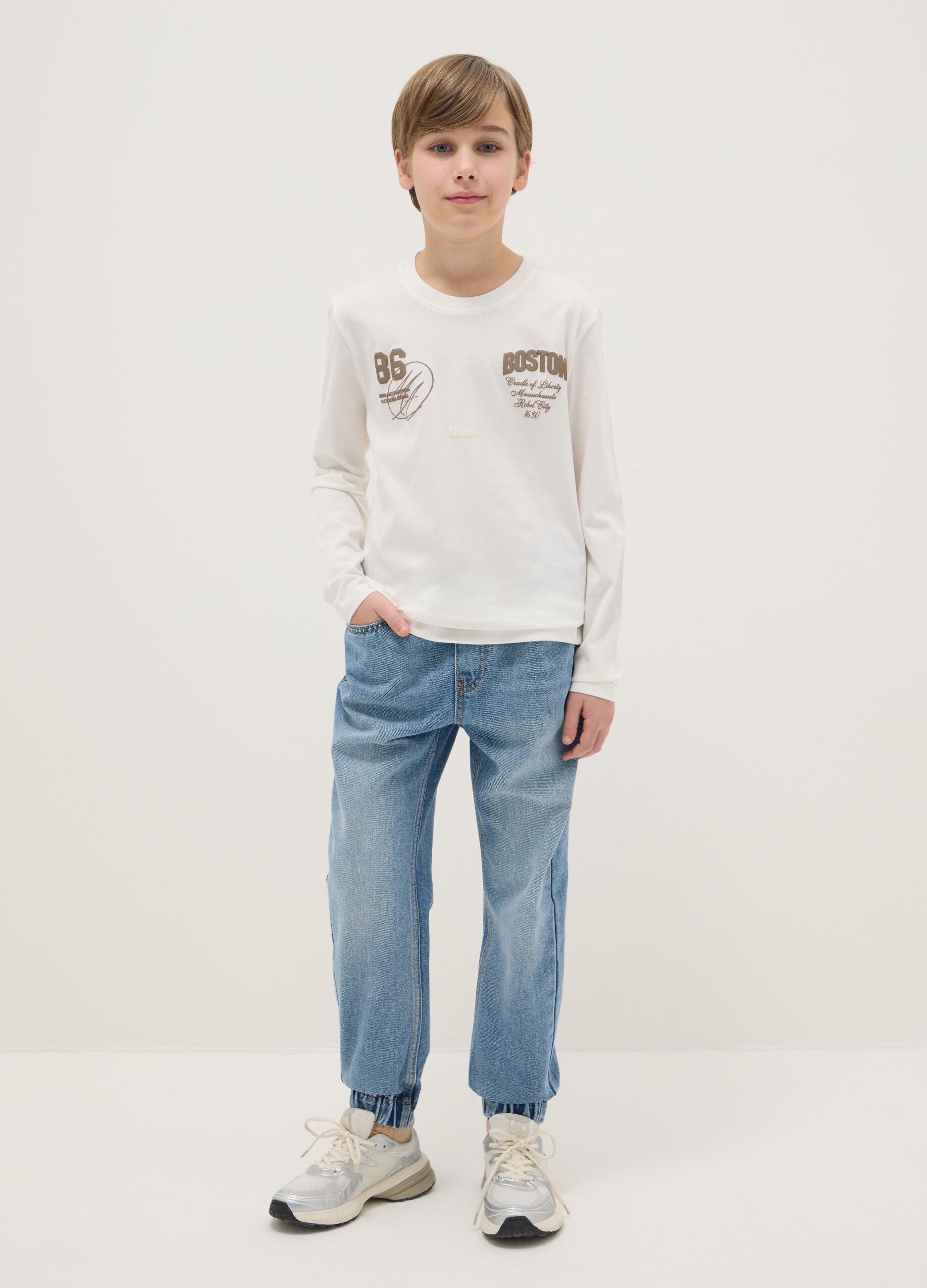 Boys' blue stretch cotton blend relaxed fit jeans
