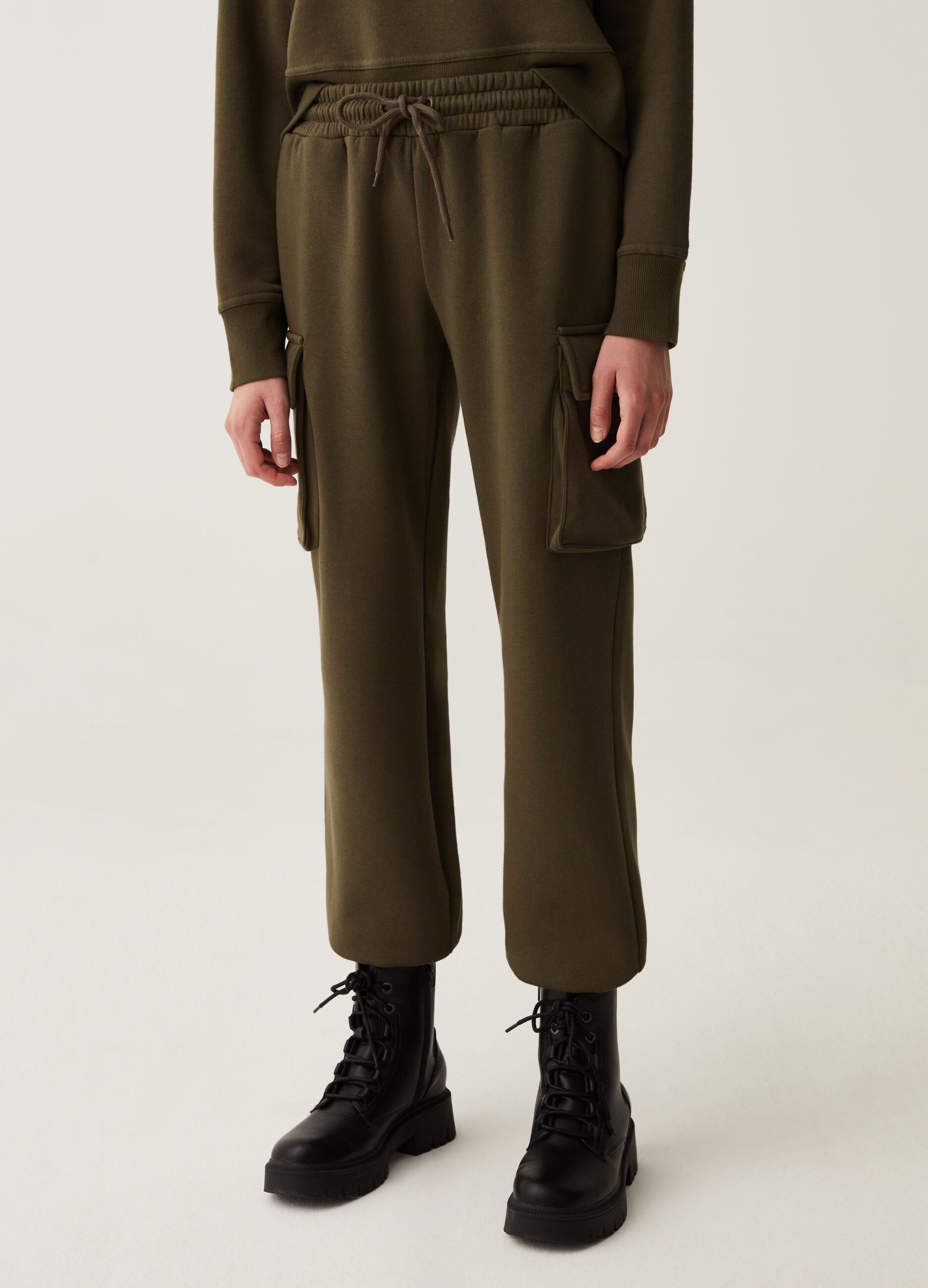 Joggers cargo in felpa con coulisse_1