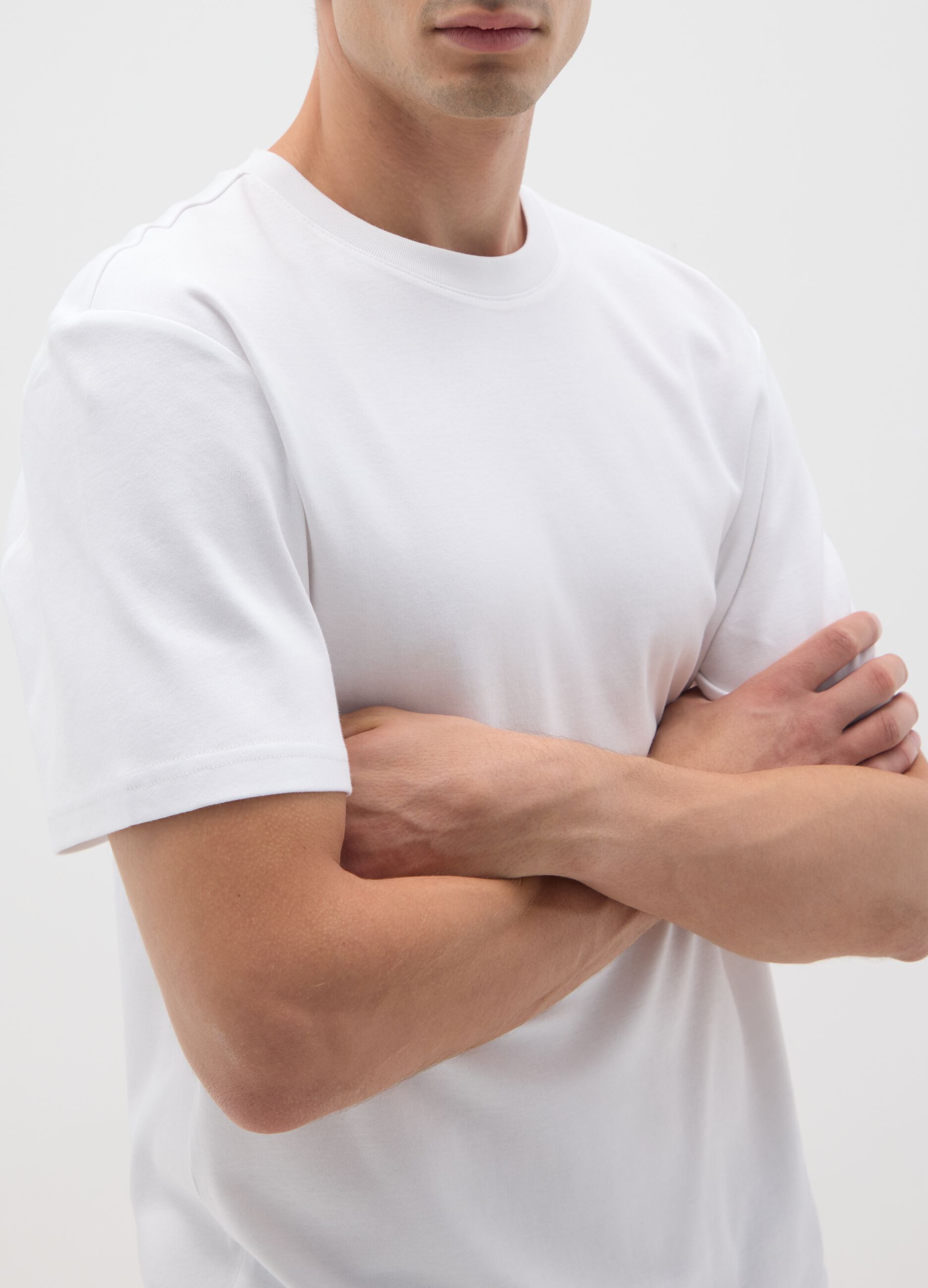 White pure cotton t-shirt relaxed fit