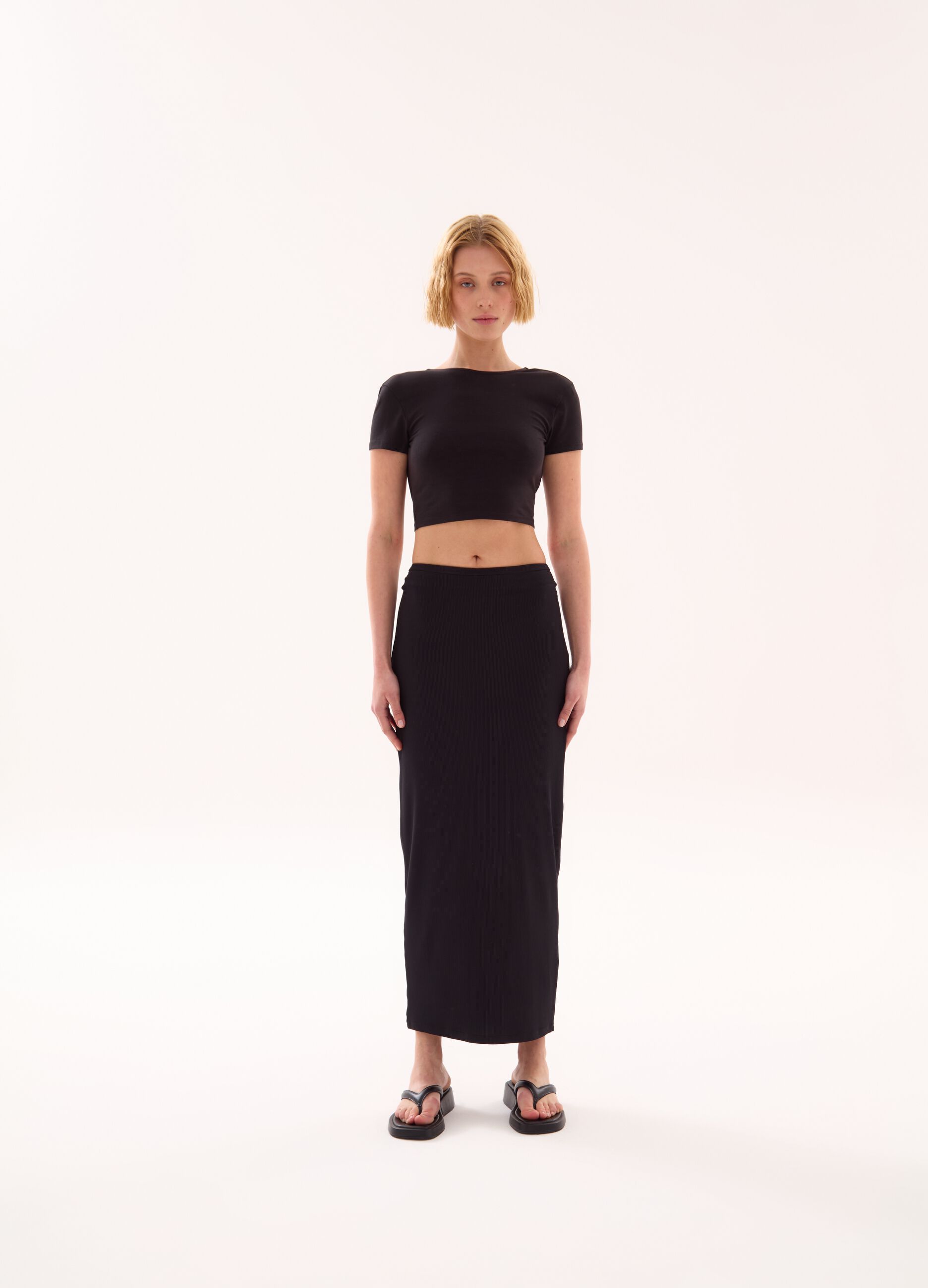 Backless Crop T-shirt Black