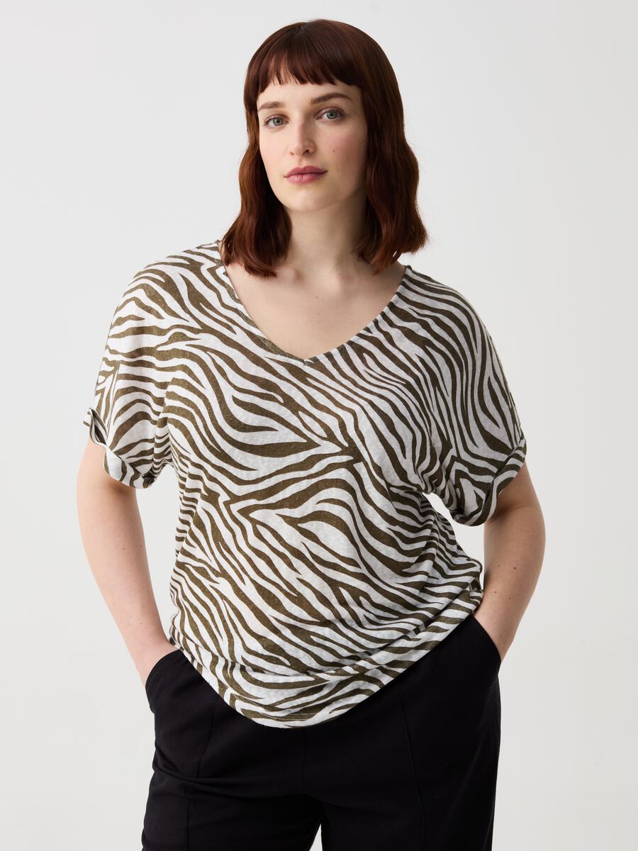 Curvy T-shirt with zebra print_0