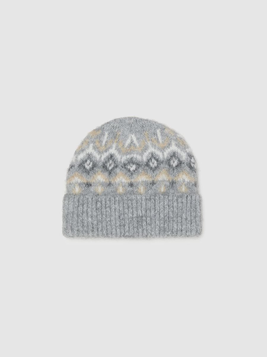 Grey Hat with Jacquard Pattern_0