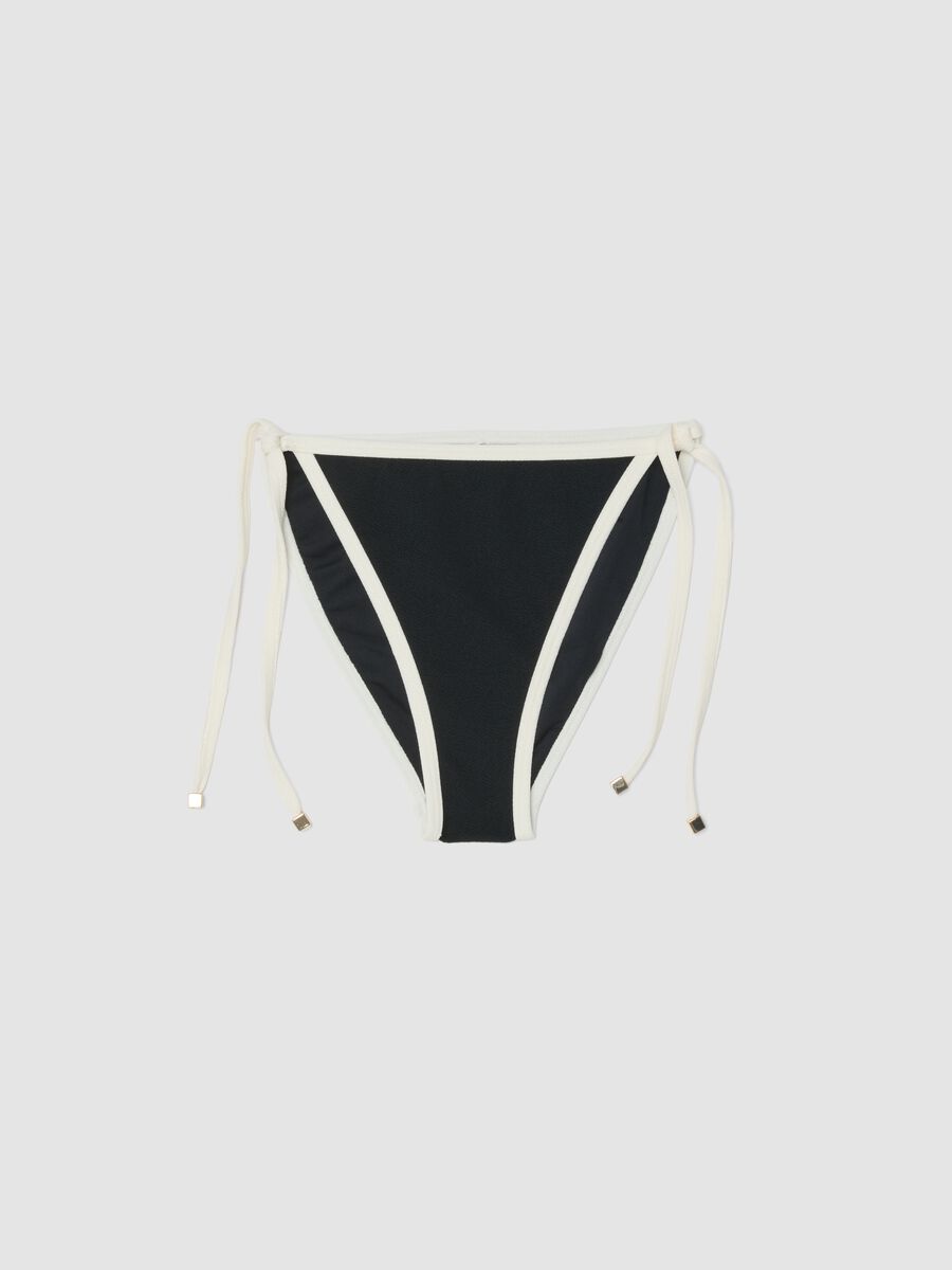 Black and white bikini bottoms in stretch fabric with side ties_4