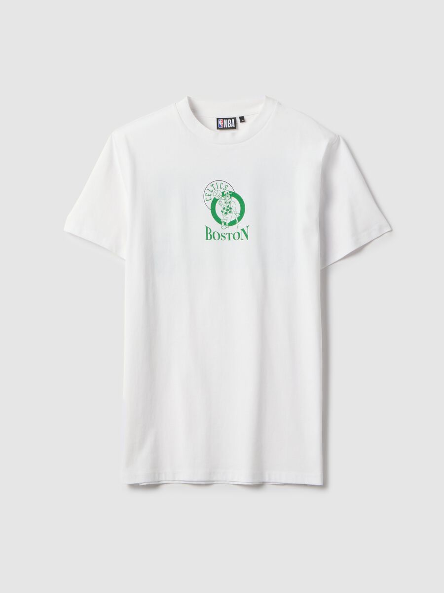 White regular fit pure cotton T-shirt with Boston Celtics logo_4