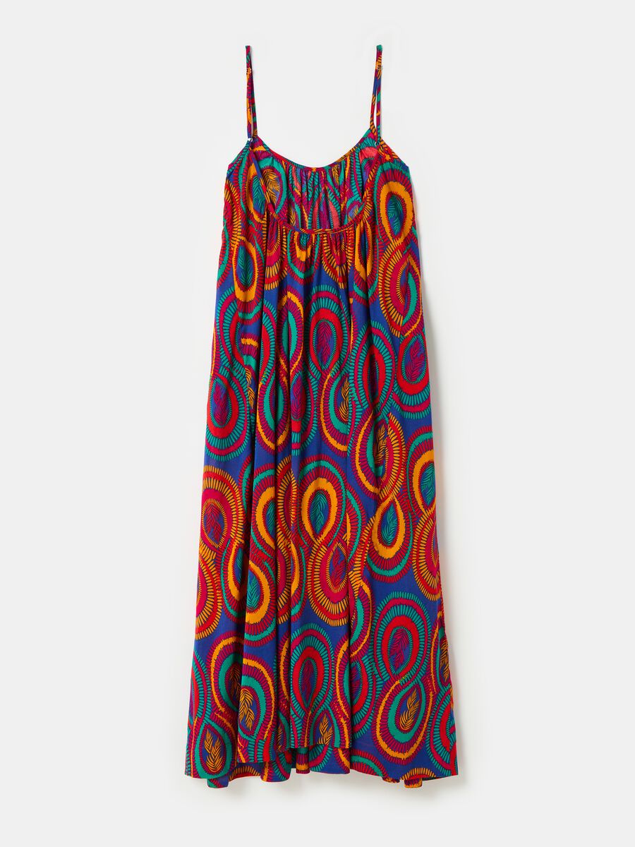 Long printed dress with bare back_4