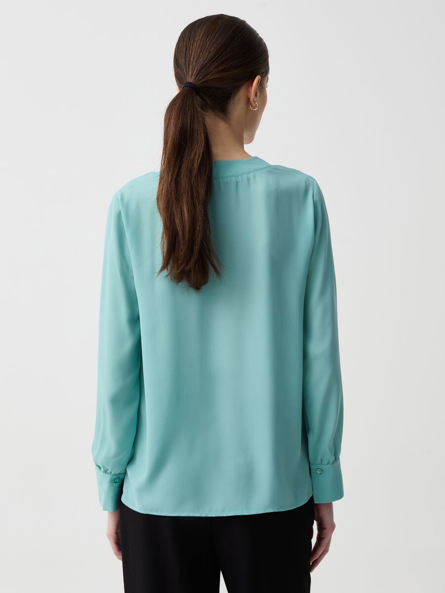 Blouse with V neck and splits_2