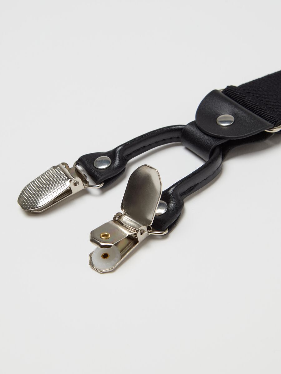 Solid colour braces_2