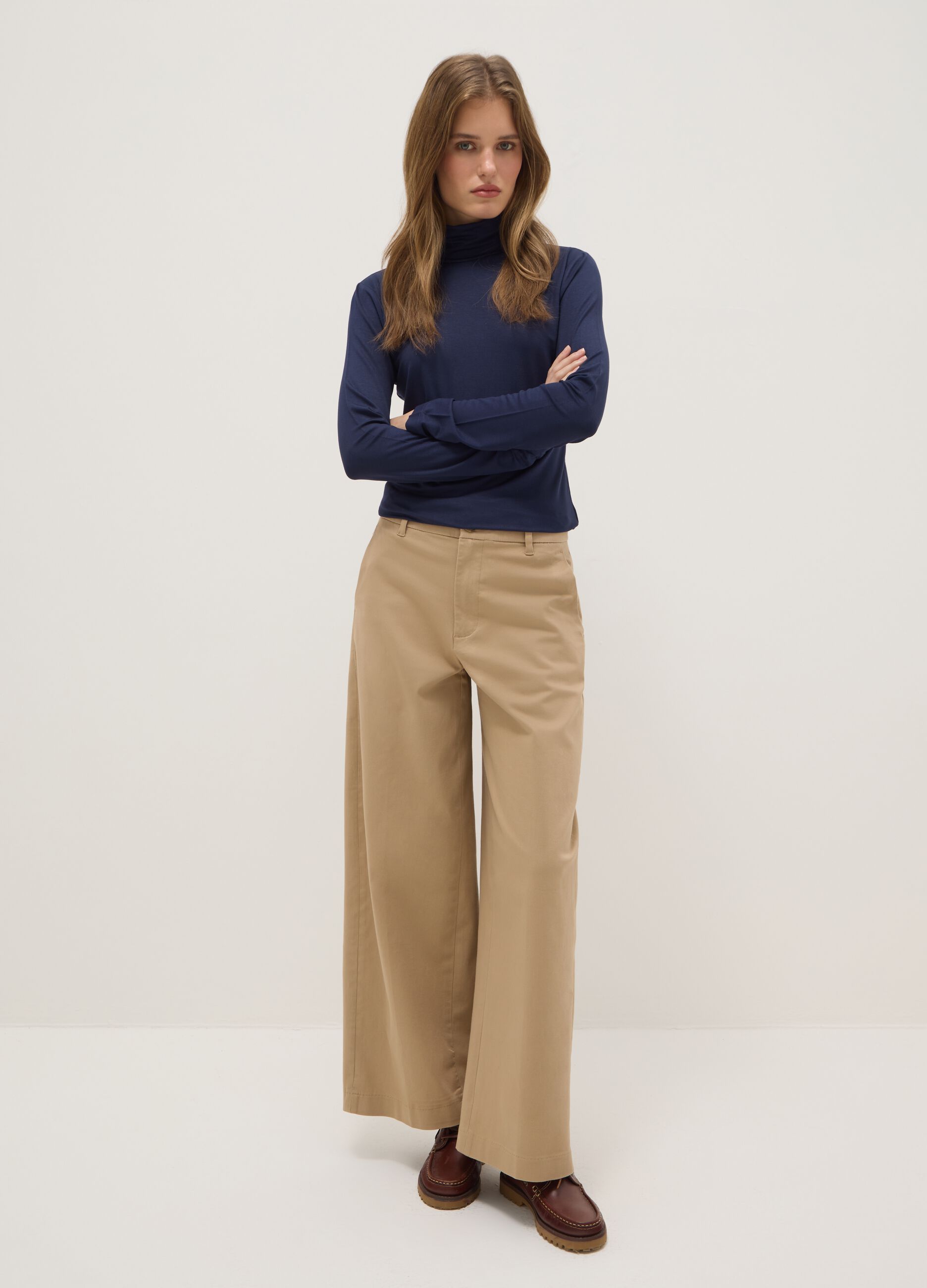 Blue crew neck long sleeve regular fit jumper