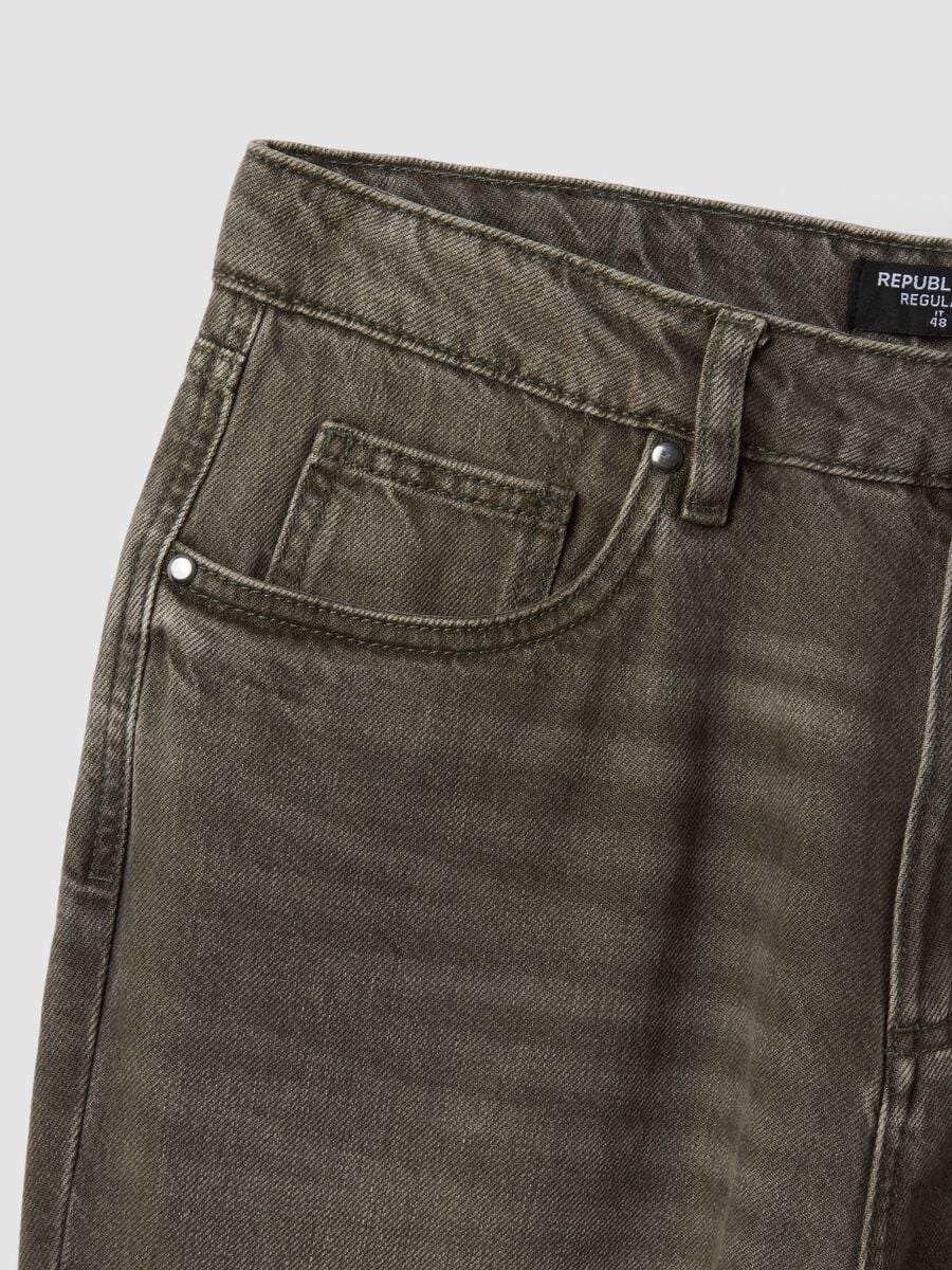 Brown regular tapered jeans in cotton and lyocell blend_1
