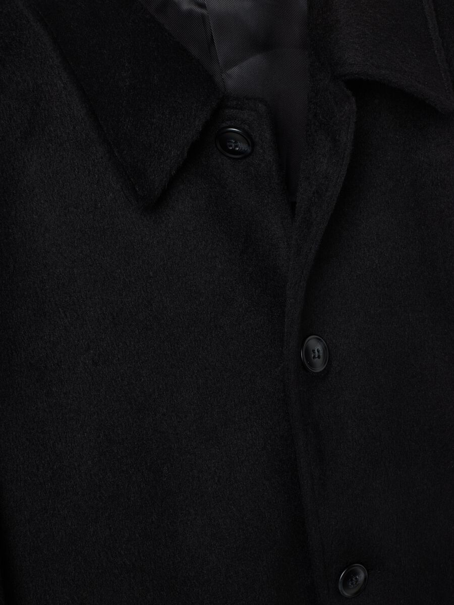 Cappotto nero regular fit con bottoni_1