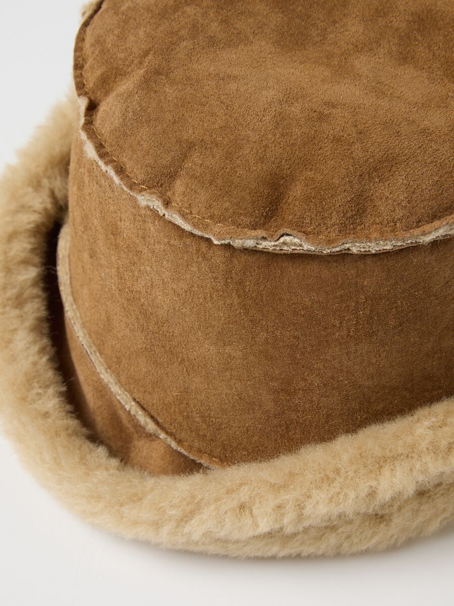 Cappello bucket beige scuro in vera pelle_2