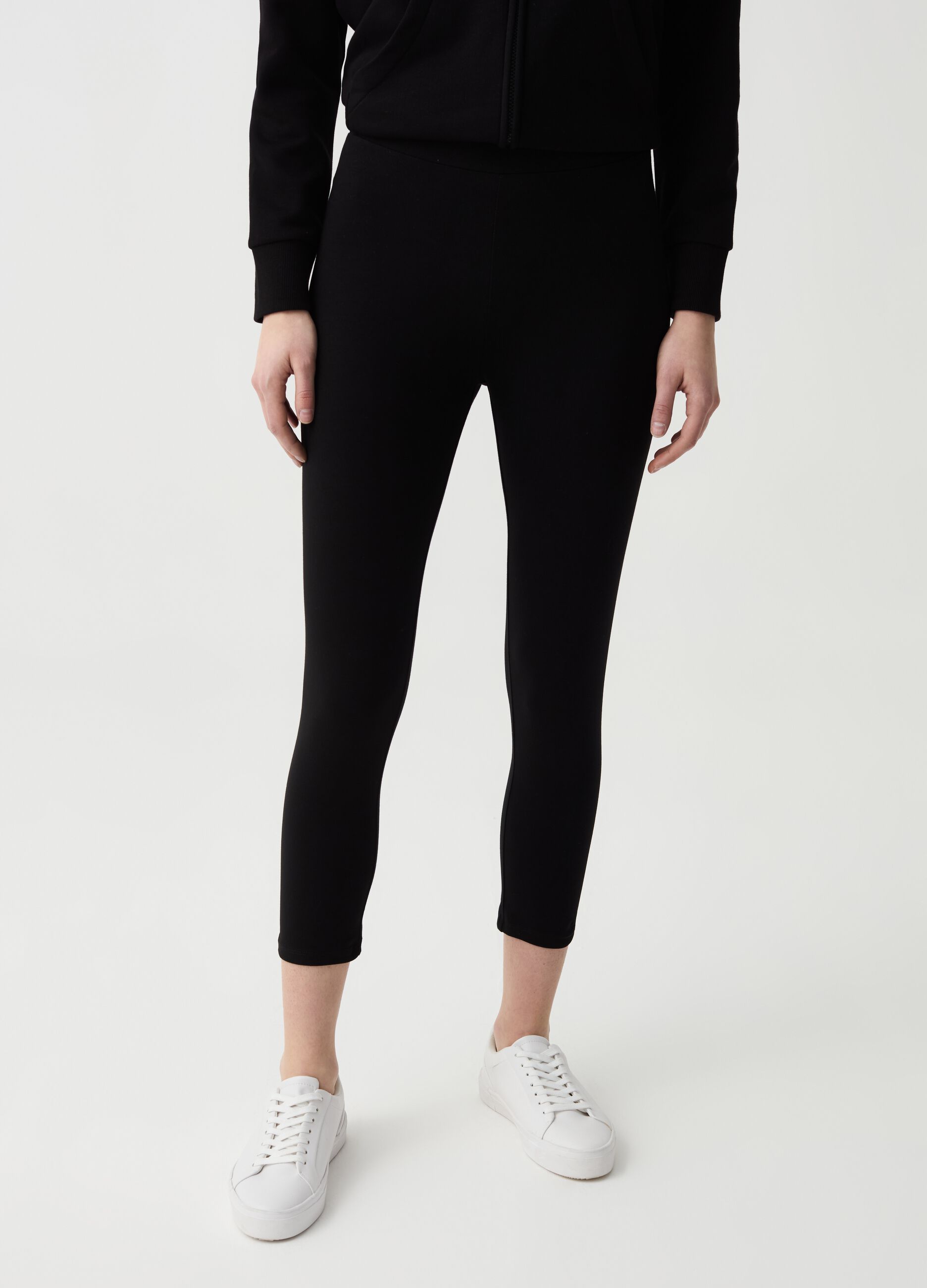 Essential stretch cropped leggings