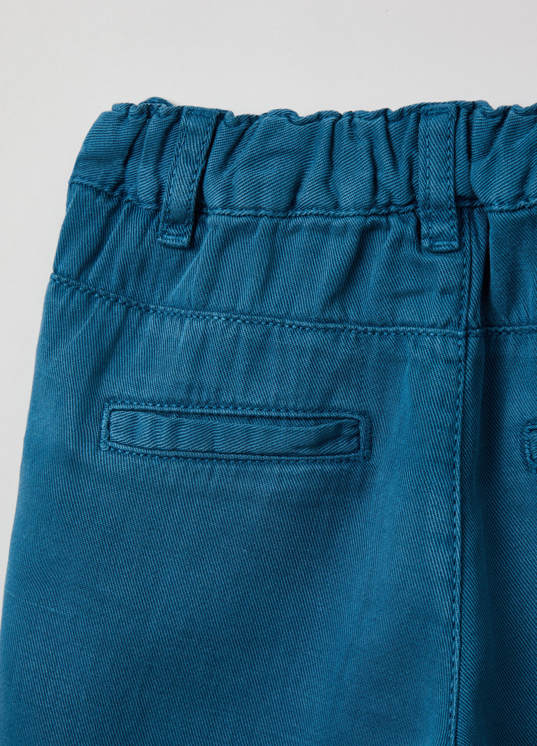 Shorts in Lyocell e lino con tasche _2