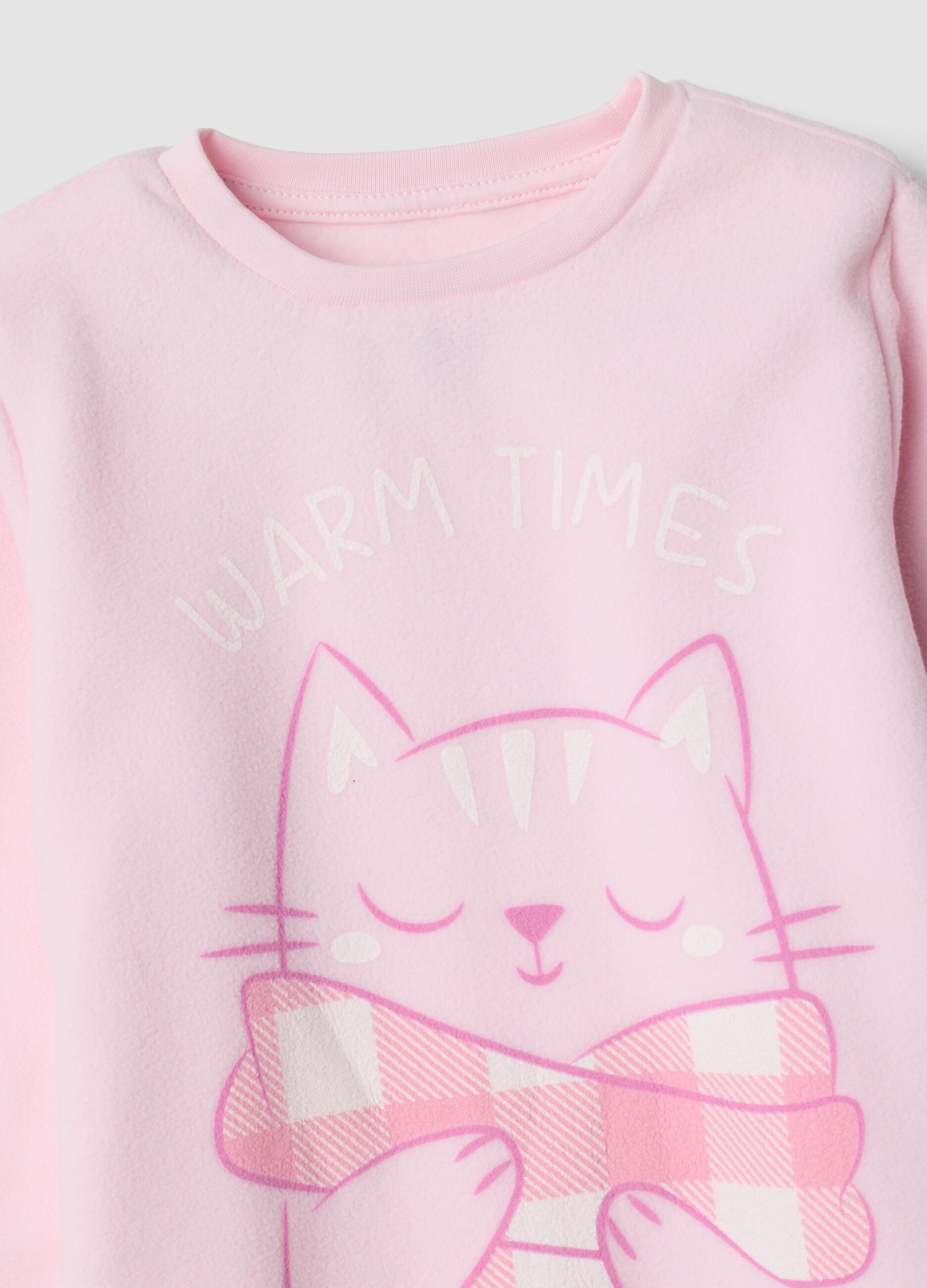 Pigiama rosa girocollo con stampa gatto e pantaloni a quadri