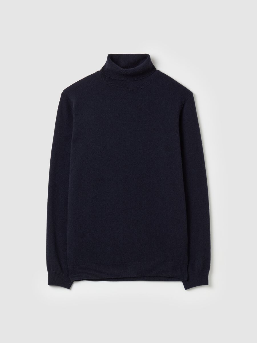 Lambswool pullover with high neck_4