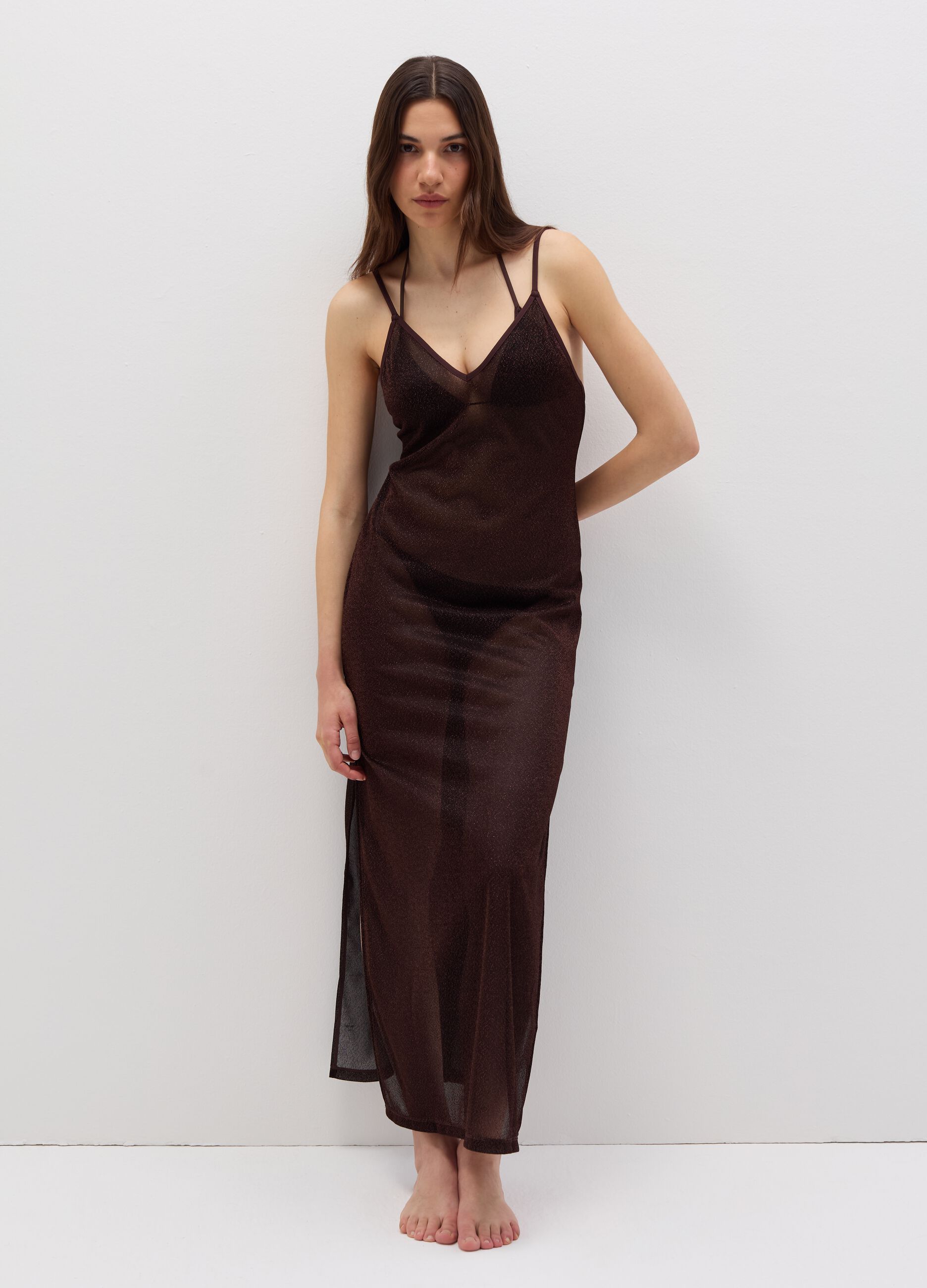 Long beach cover-up dress in lurex