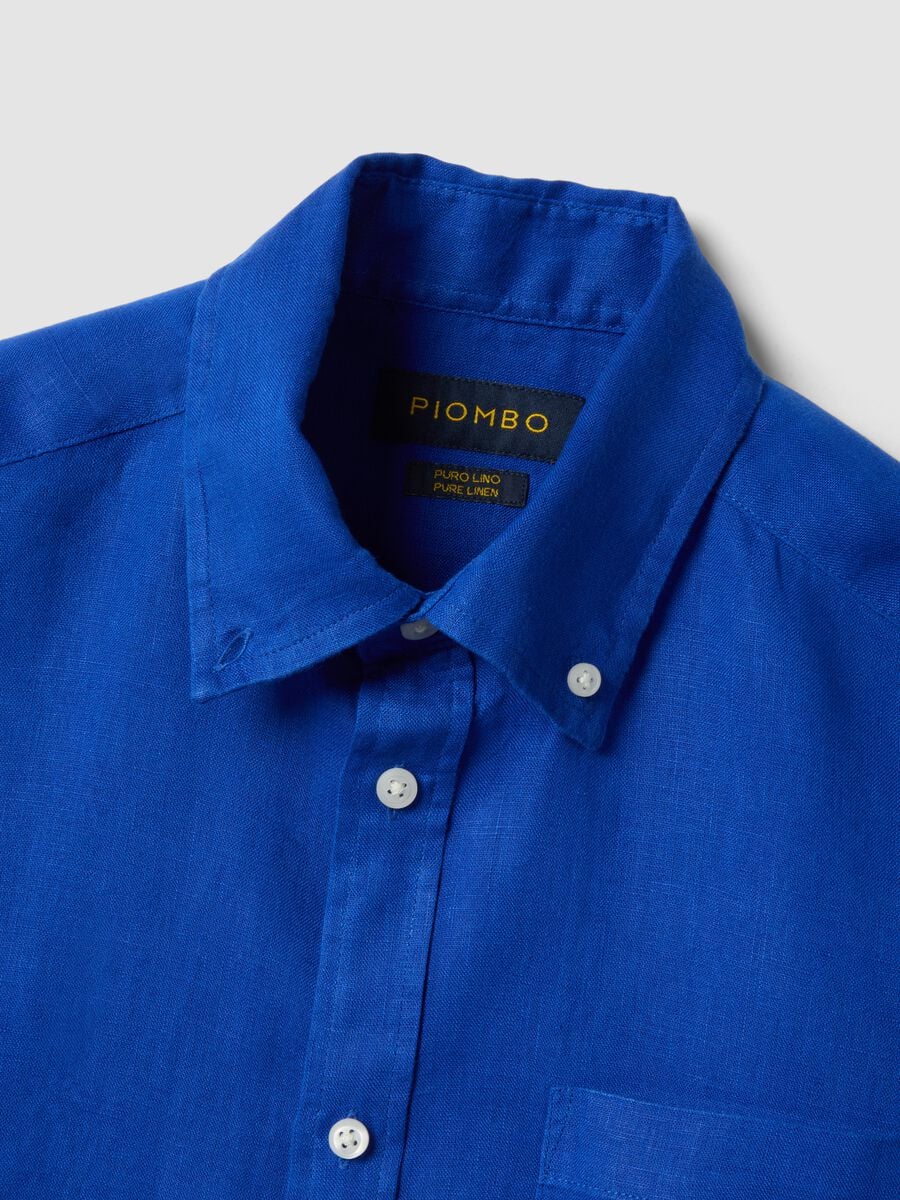Camicia blu in puro lino con collo button down regular fit_5