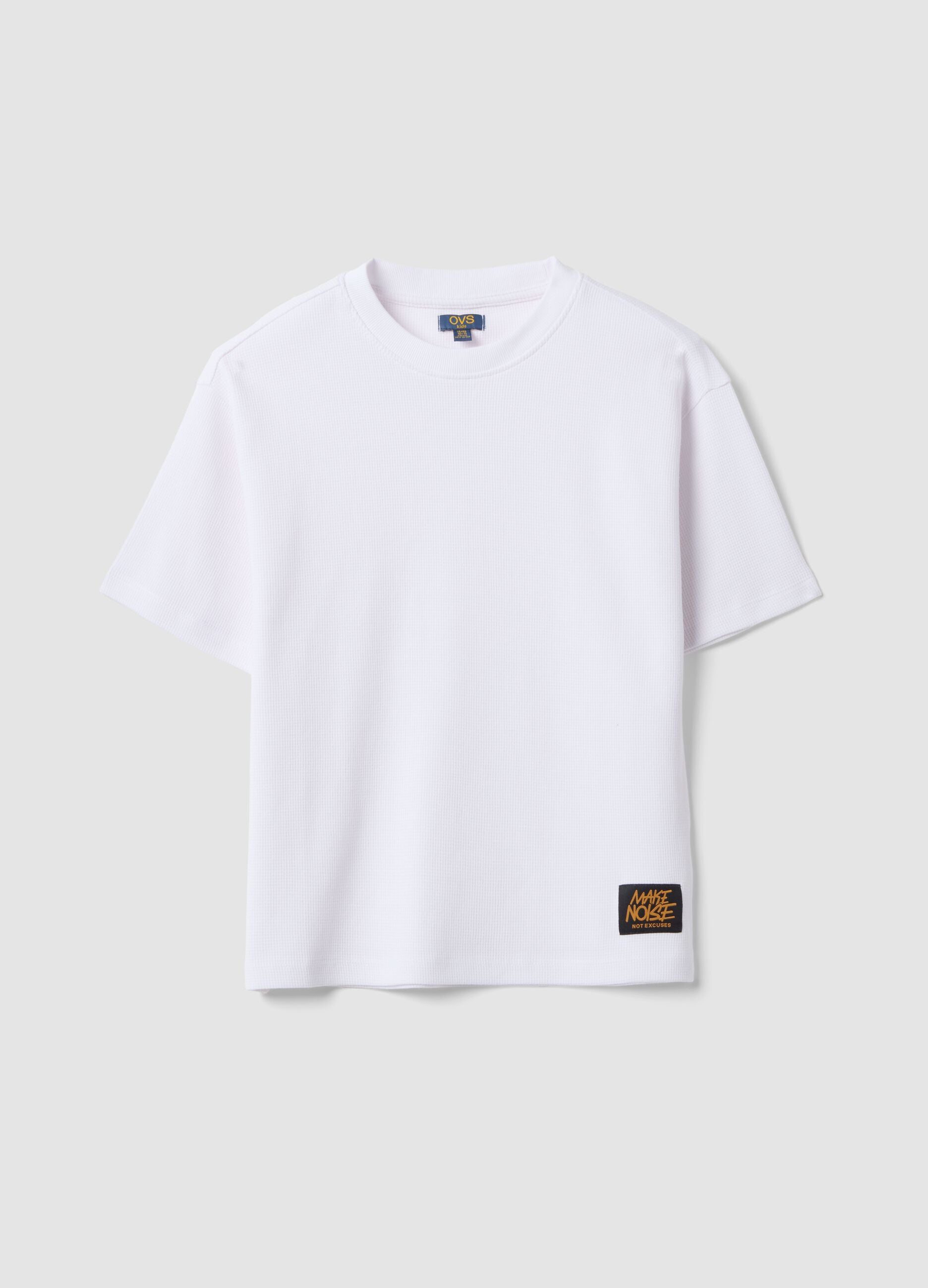 White oversized pure organic cotton T-shirt with honeycomb texture for boys